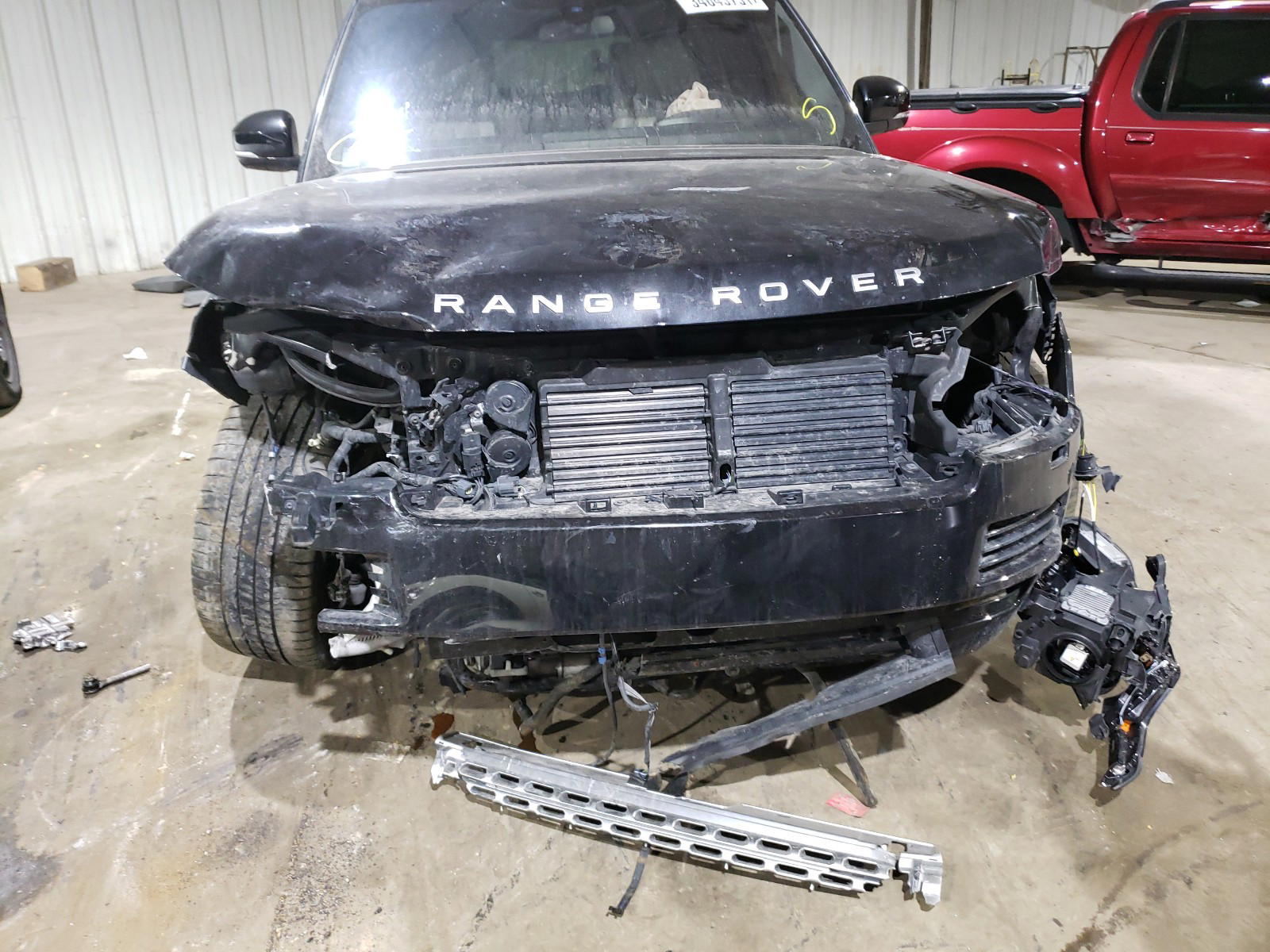 Photo 9 from auction – 2016 LAND ROVER RANGE ROVE with VIN SALGS2EF3GA260388