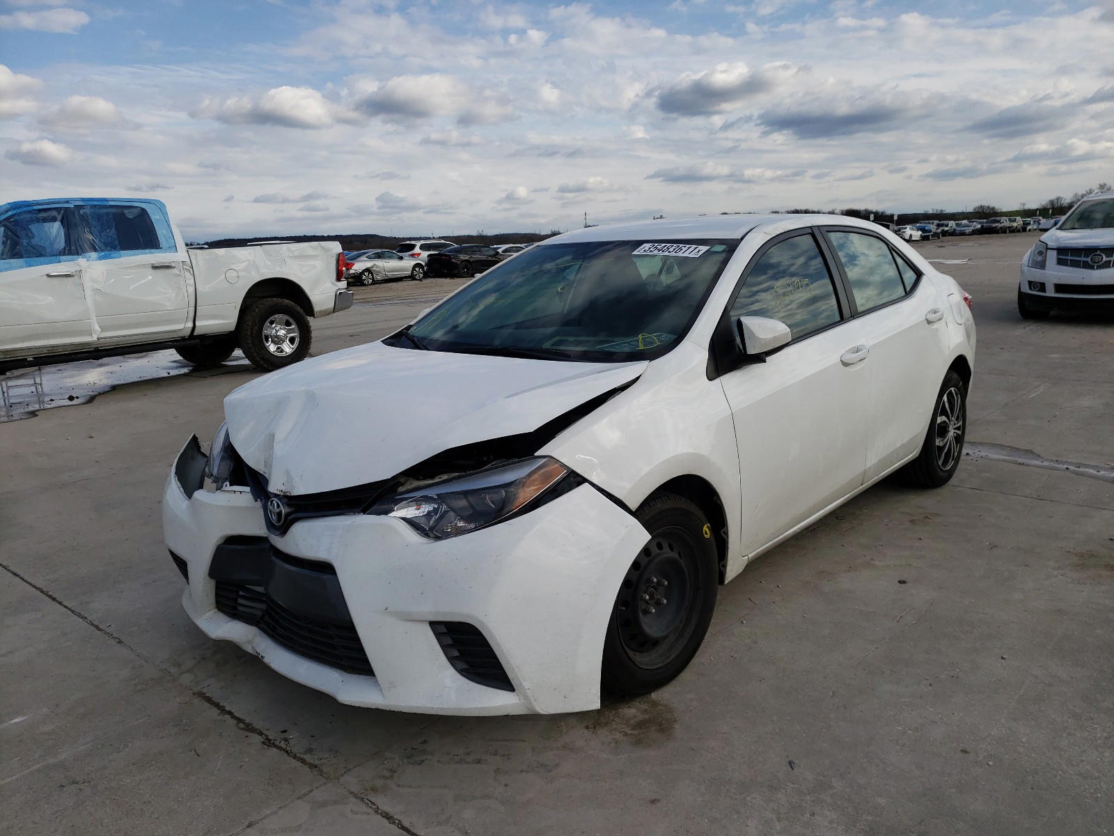 Photo 2 from auction – 2016 TOYOTA COROLLA L with VIN 2T1BURHE2GC642480