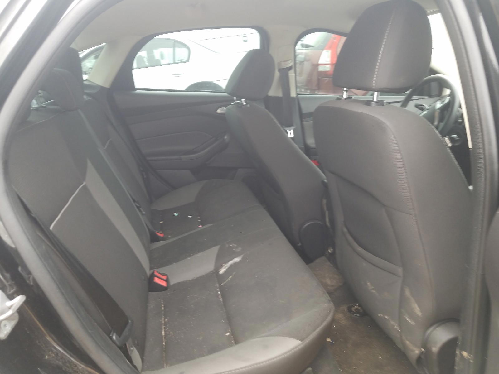 Photo 6 from auction – 2013 FORD FOCUS SE with VIN 1FADP3F2XDL277272