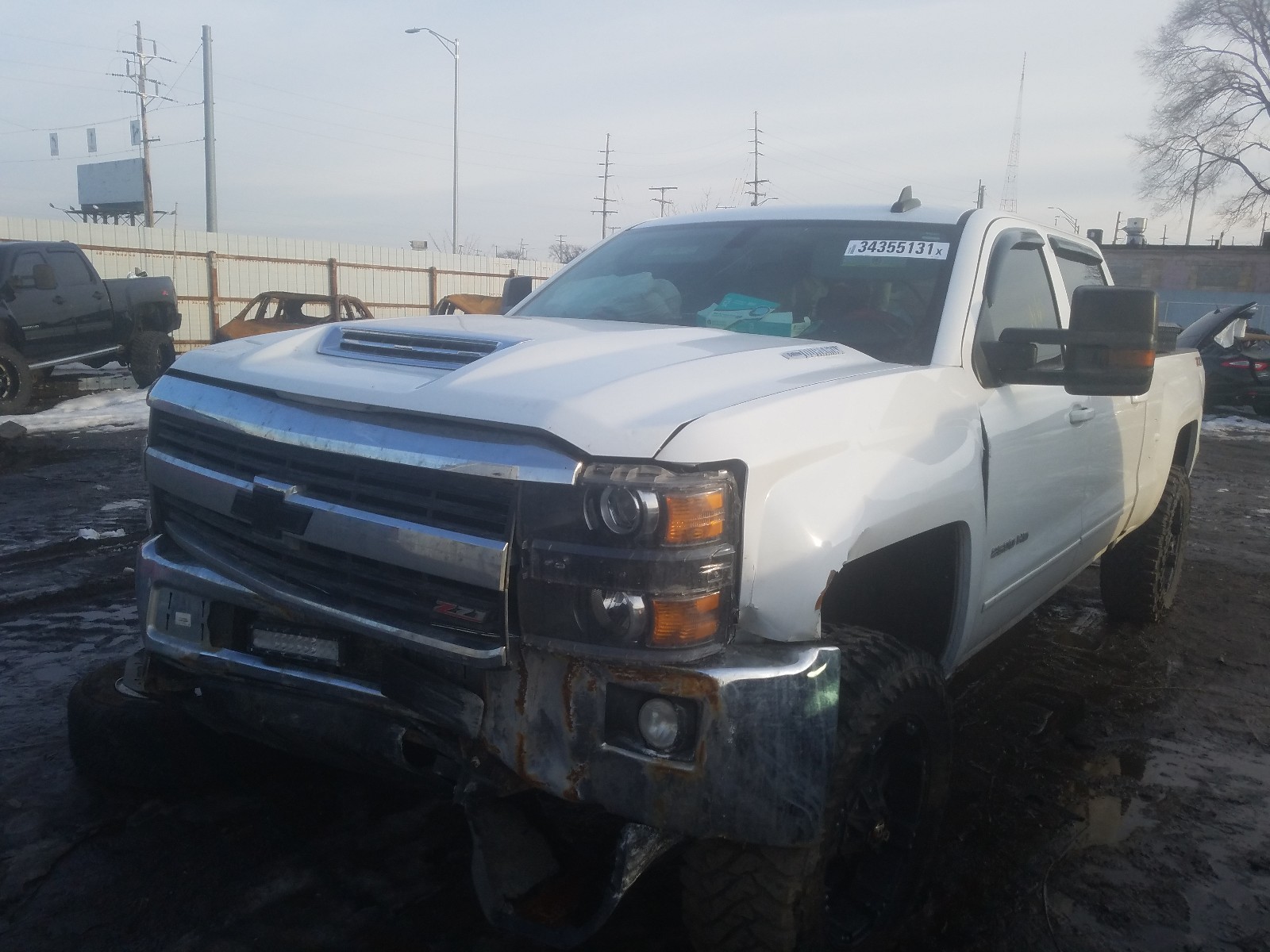 Photo 2 from auction – 2017 CHEVROLET SILVERADO with VIN 1GC1KVEY1HF141064