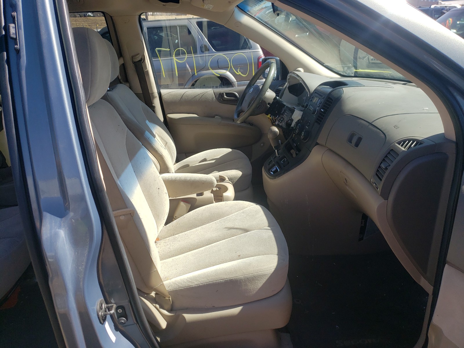 Photo 5 from auction – 2008 KIA SEDONA EX with VIN KNDMB233686240482