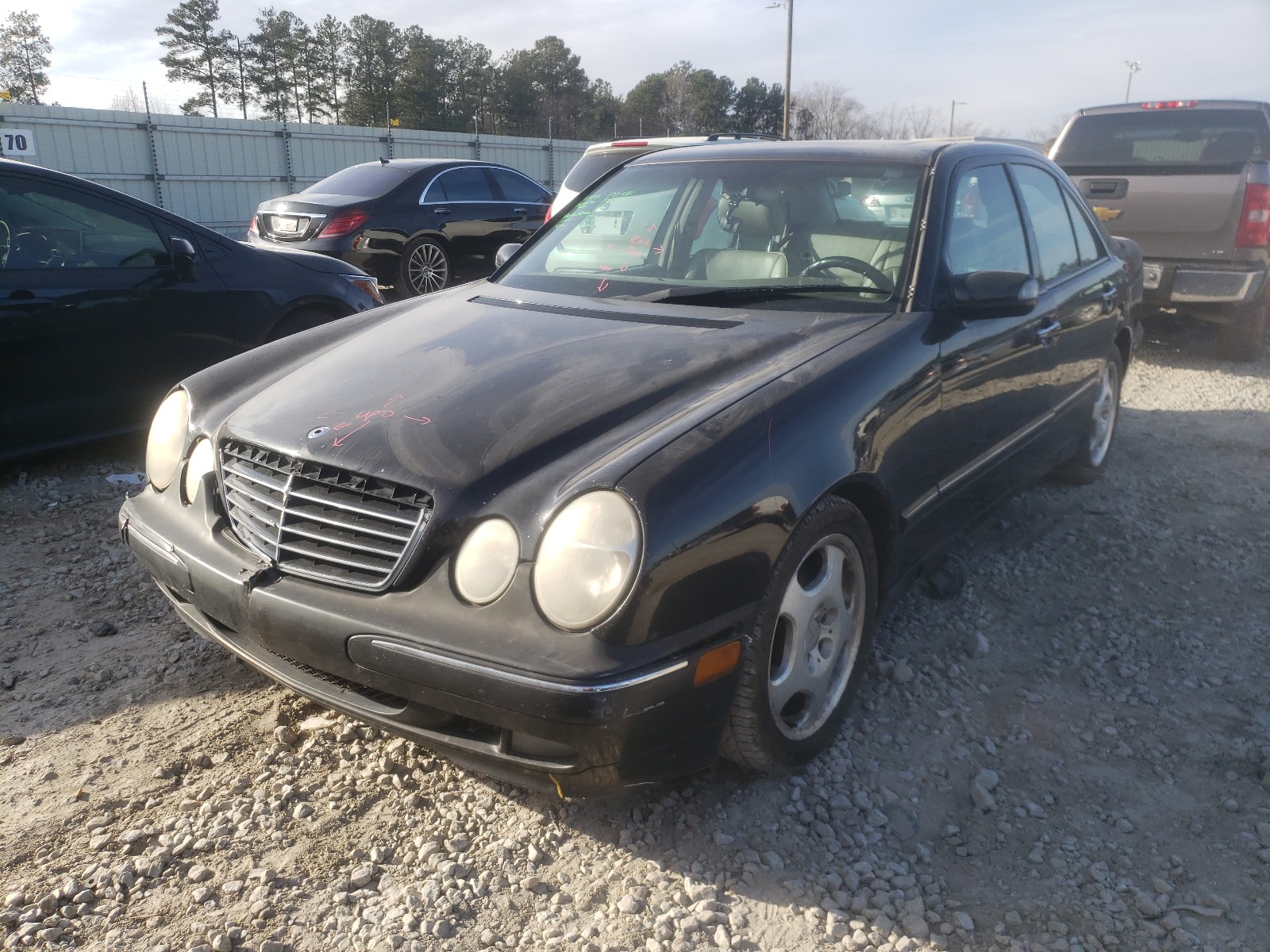Photo 2 from auction – 2001 MERCEDES-BENZ E 430 with VIN WDBJF70J01X054409