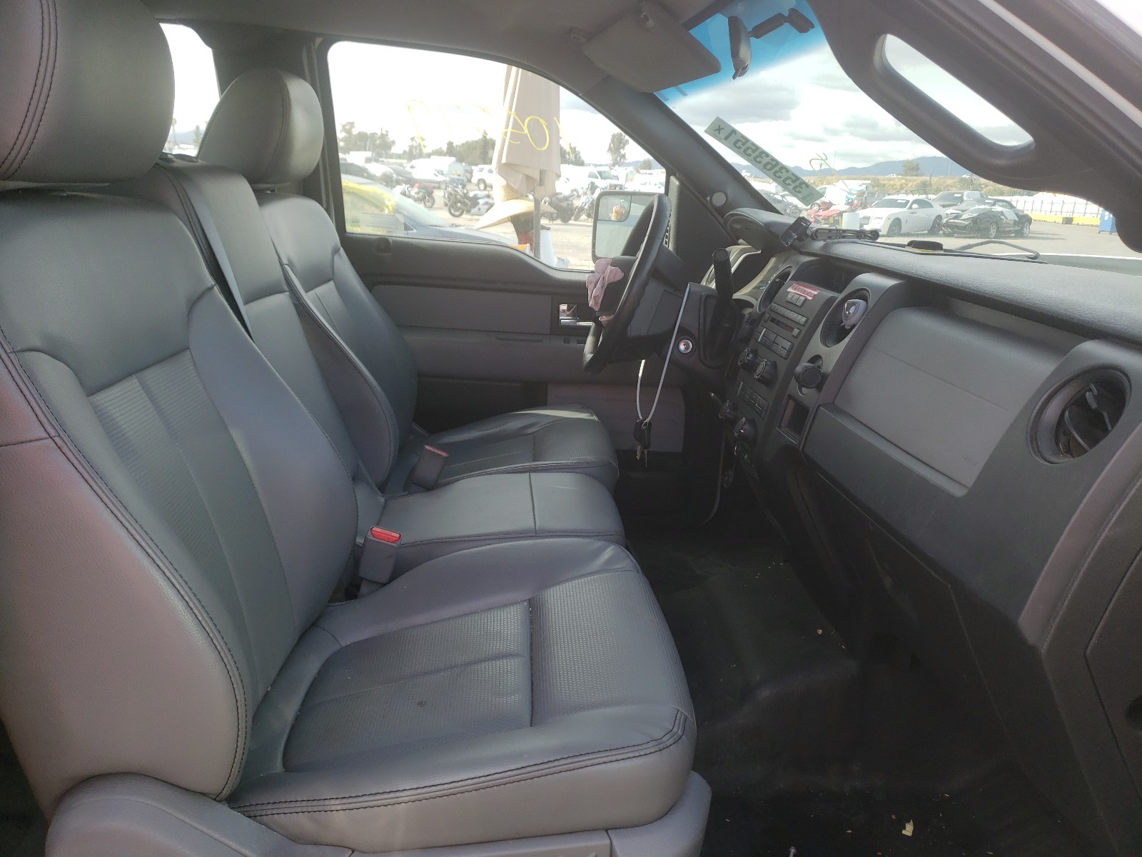 صورة رقم 5 من المزاد - 2013 FORD F-150 مع VIN 1FTFX1EF9DFA94438