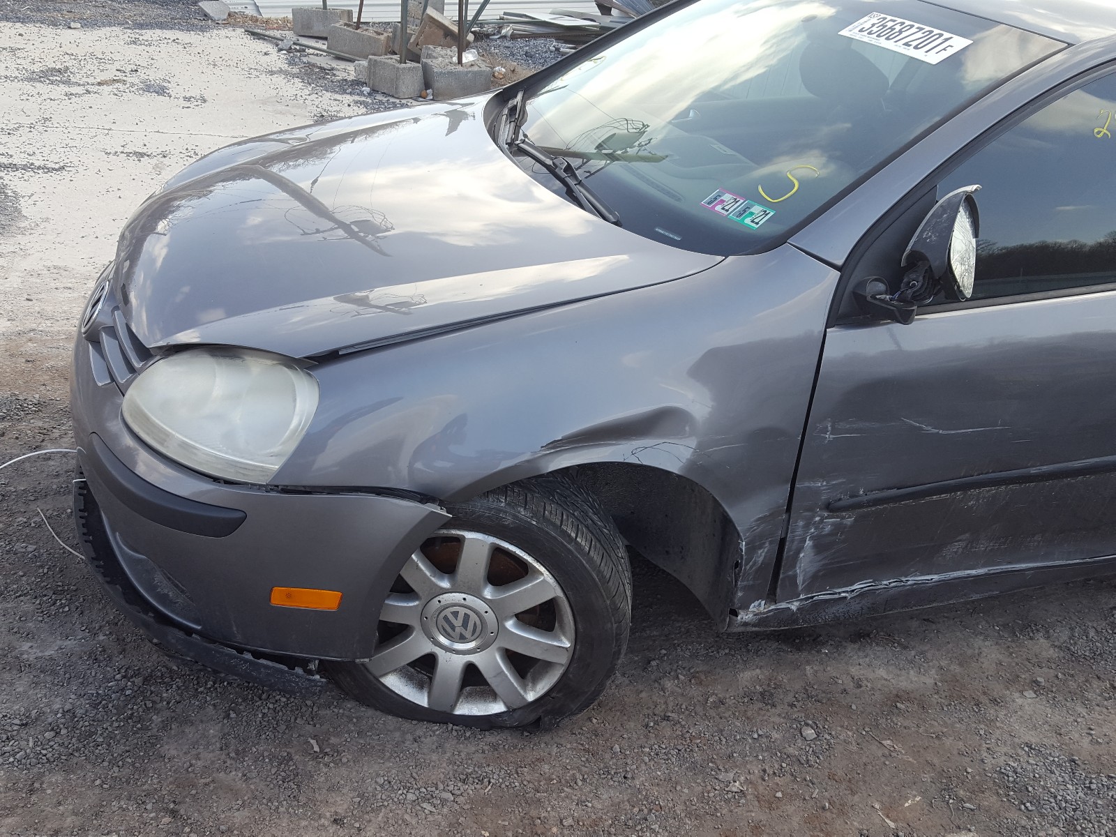 Photo 9 from auction – 2007 VOLKSWAGEN RABBIT with VIN WVWAS71K77W278408