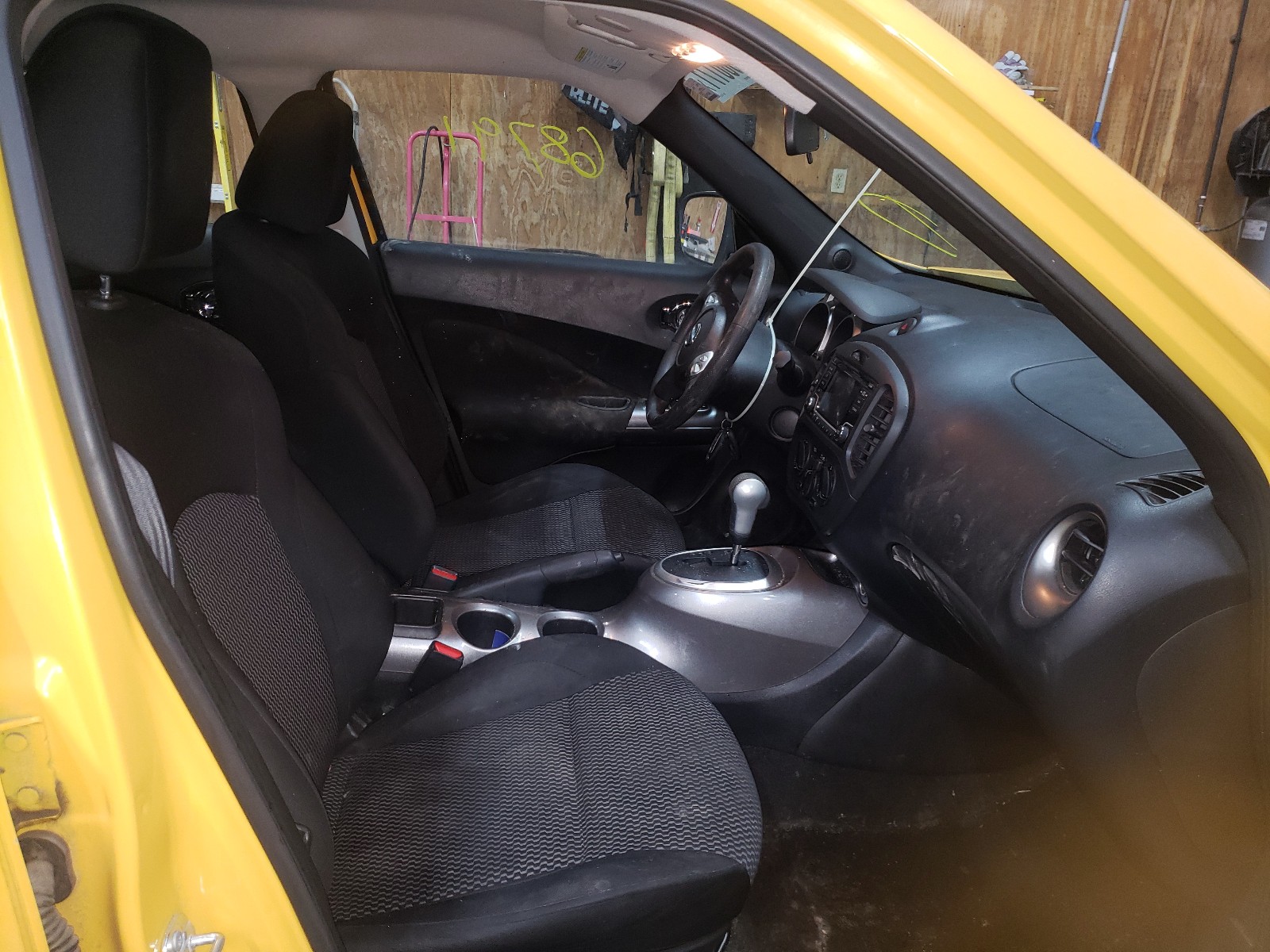 Photo 5 from auction – 2015 NISSAN JUKE S with VIN JN8AF5MV0FT561560