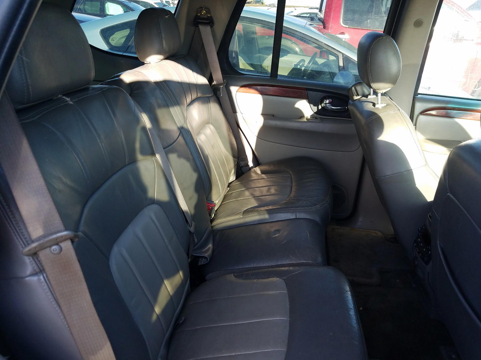 Photo 6 from auction – 2003 GMC ENVOY with VIN 1GKDT13S532188264
