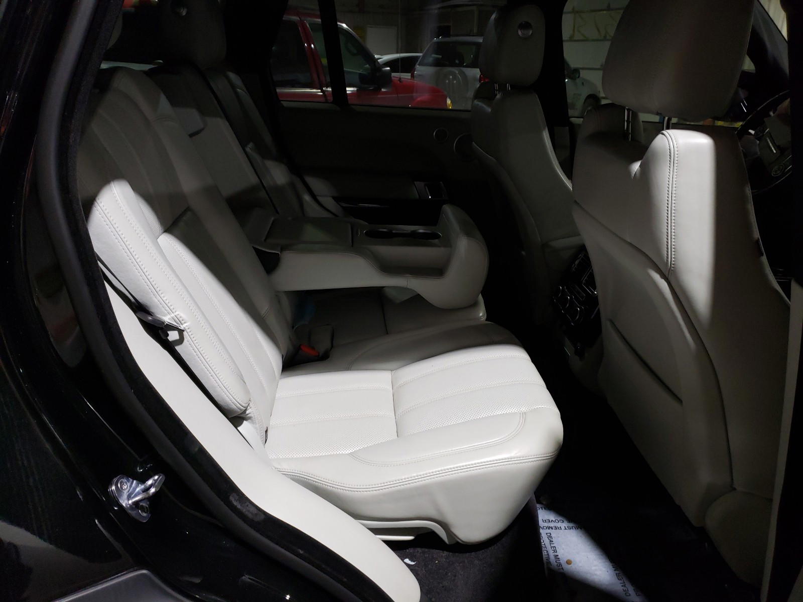 Photo 6 from auction – 2016 LAND ROVER RANGE ROVE with VIN SALGS2EF3GA260388
