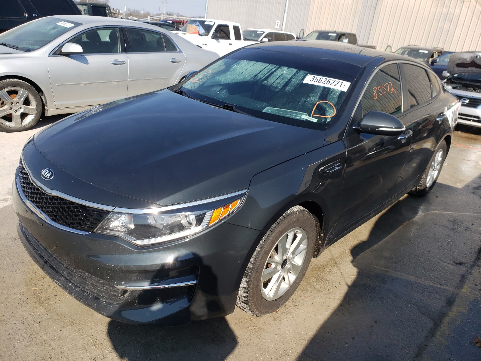 Photo 2 from auction – 2016 KIA OPTIMA LX with VIN KNAGT4L34G5071425