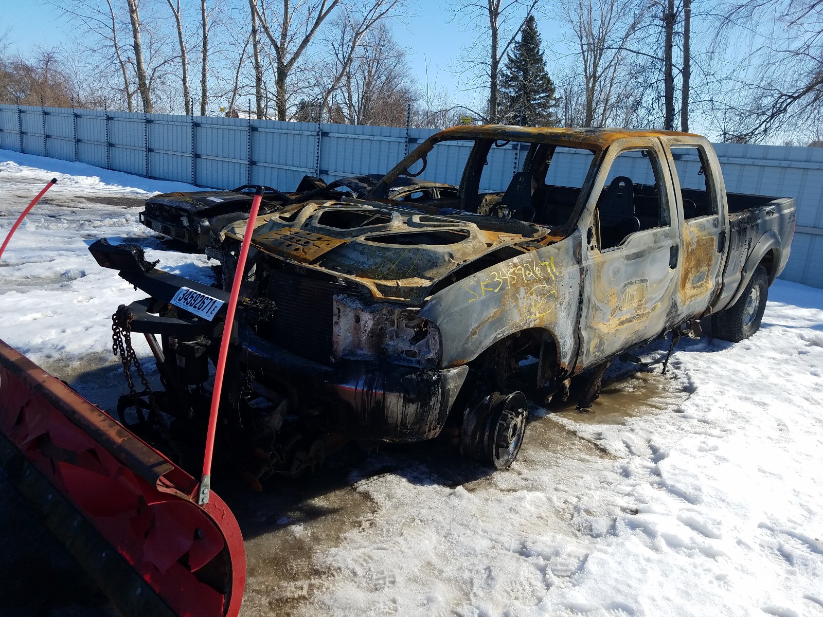 Photo 2 from auction – 2002 FORD F250 SUPER with VIN 1FTNW21F62EB49618