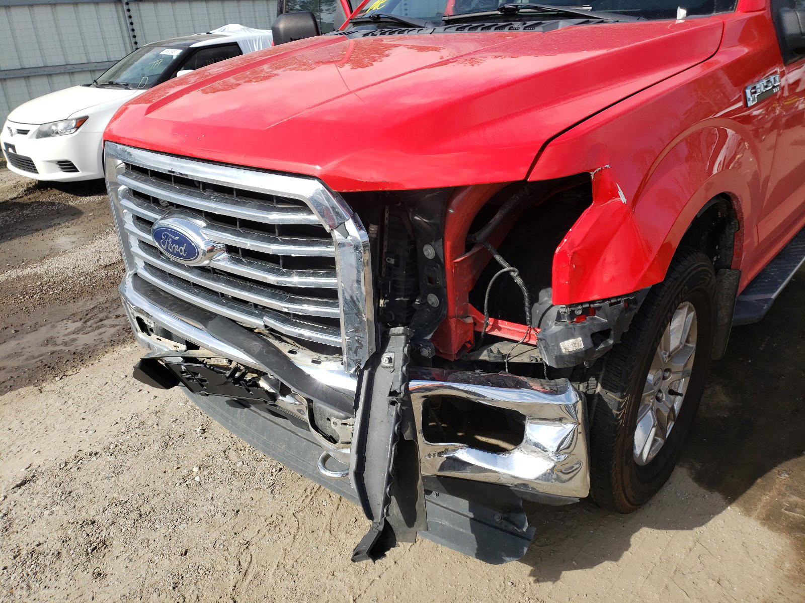 Photo 9 from auction – 2015 FORD F150 SUPER with VIN 1FTFW1EF2FFB71947