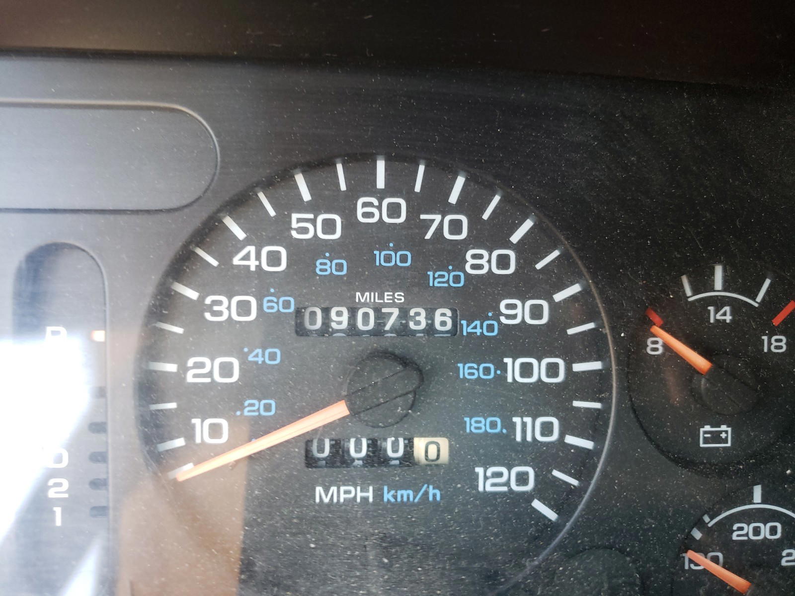 Photo 8 from auction – 1995 DODGE RAM 1500 with VIN 1B7HF16Z4SS252645