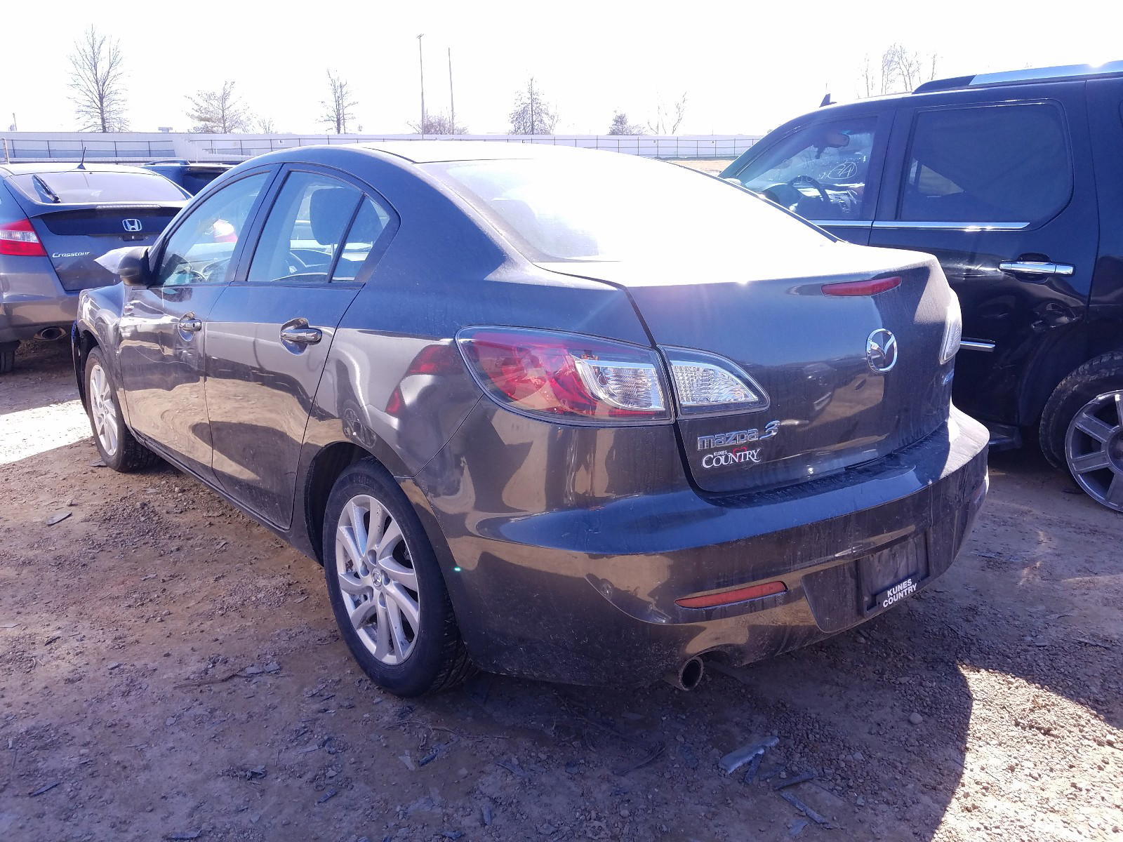 Photo 3 from auction – 2012 MAZDA 3 I with VIN JM1BL1V74C1619131