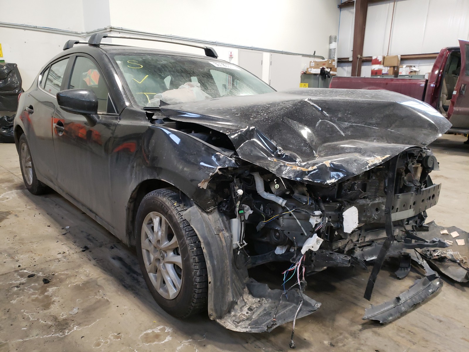 Photo 1 from auction – 2018 MAZDA 3 TOURING with VIN JM1BN1L72J1180585