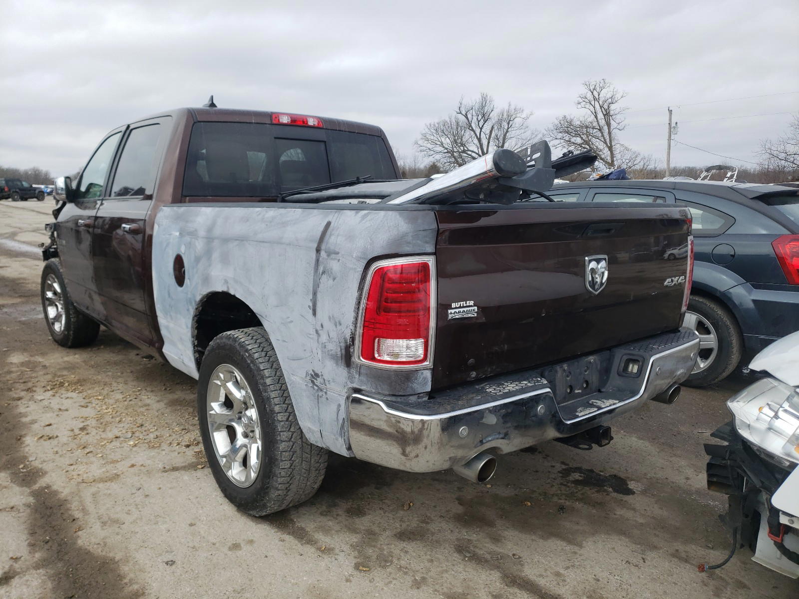 Photo 3 from auction – 2016 RAM 1500 LARAM with VIN 1C6RR7VT8FS653303