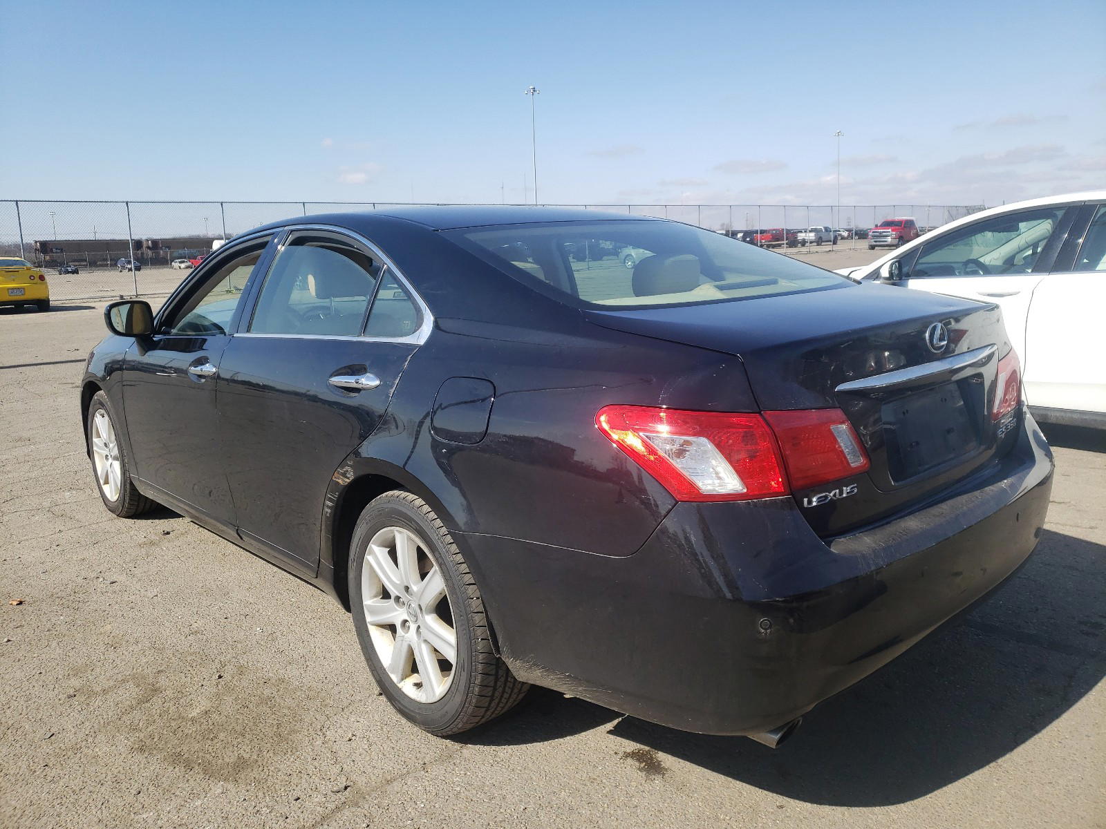 Photo 3 from auction – 2007 LEXUS ES 350 with VIN JTHBJ46G372078979