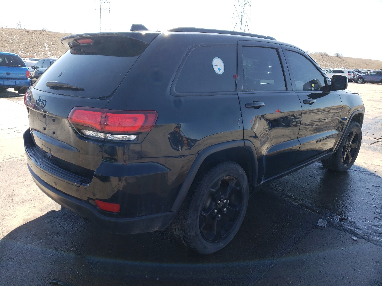 Photo 4 from auction – 2018 JEEP GRAND CHER with VIN 1C4RJFAG3JC361595