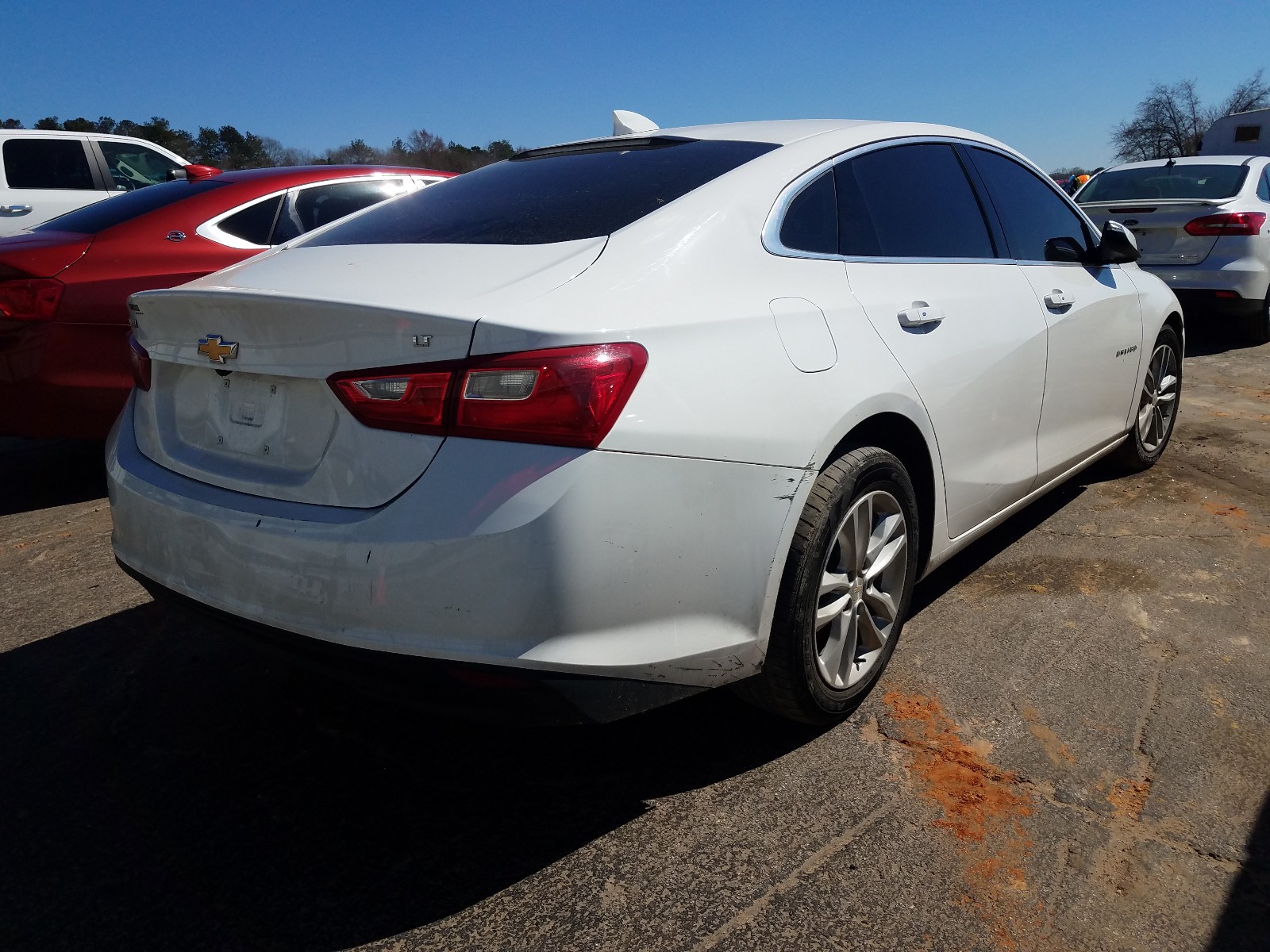 Photo 4 from auction – 2018 CHEVROLET MALIBU LT with VIN 1G1ZD5STXJF264589