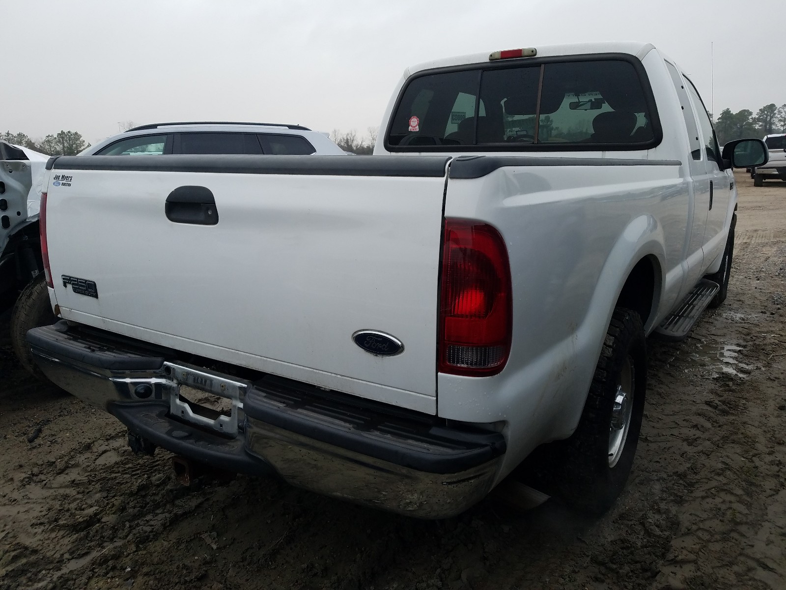 Zdjęcie 4 z aukcji – 2004 FORD F250 SUPER z VIN 1FTNX20L14EA53550