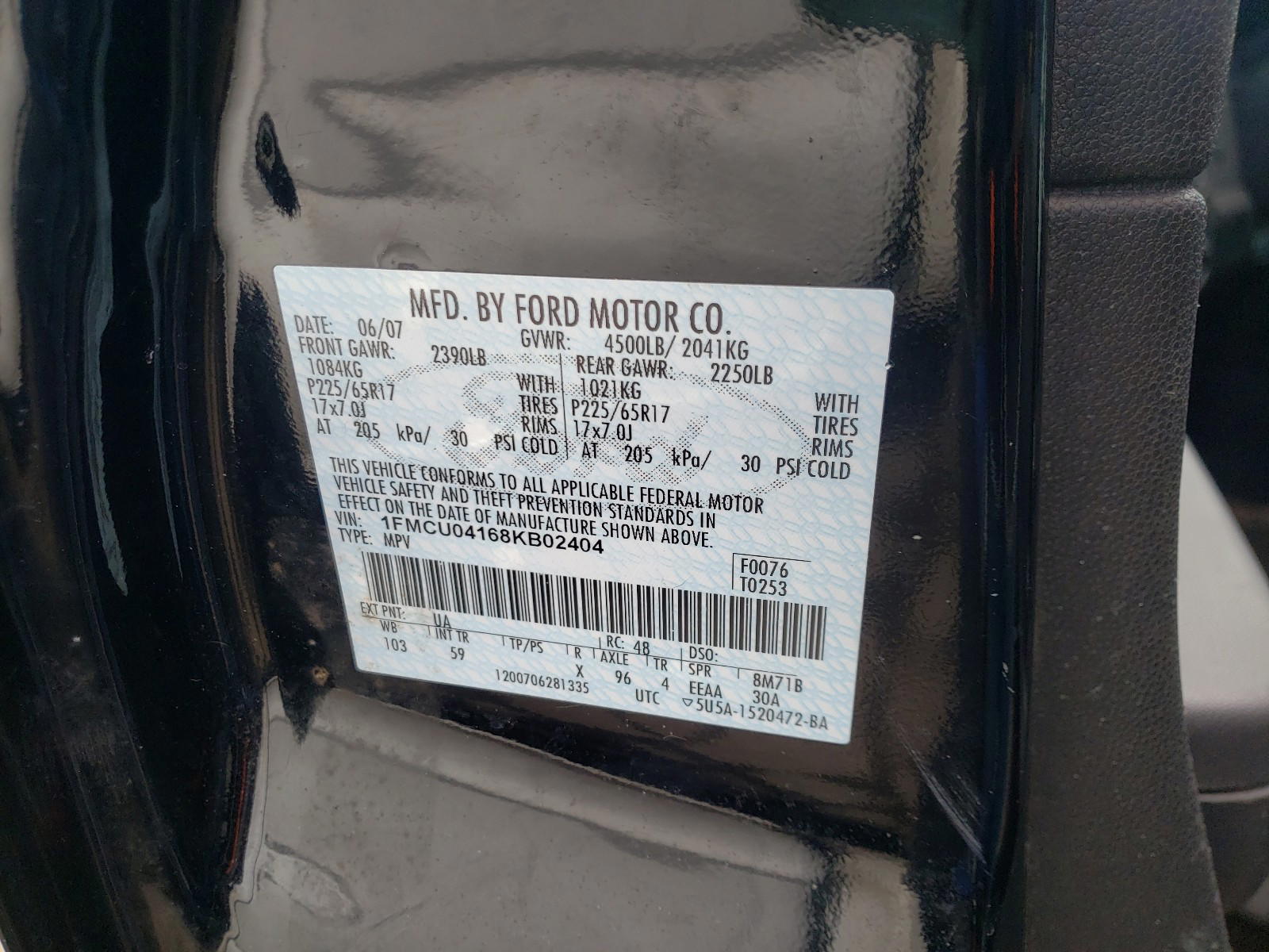 Photo 10 from auction – 2008 FORD ESCAPE LIM with VIN 1FMCU04168KB02404