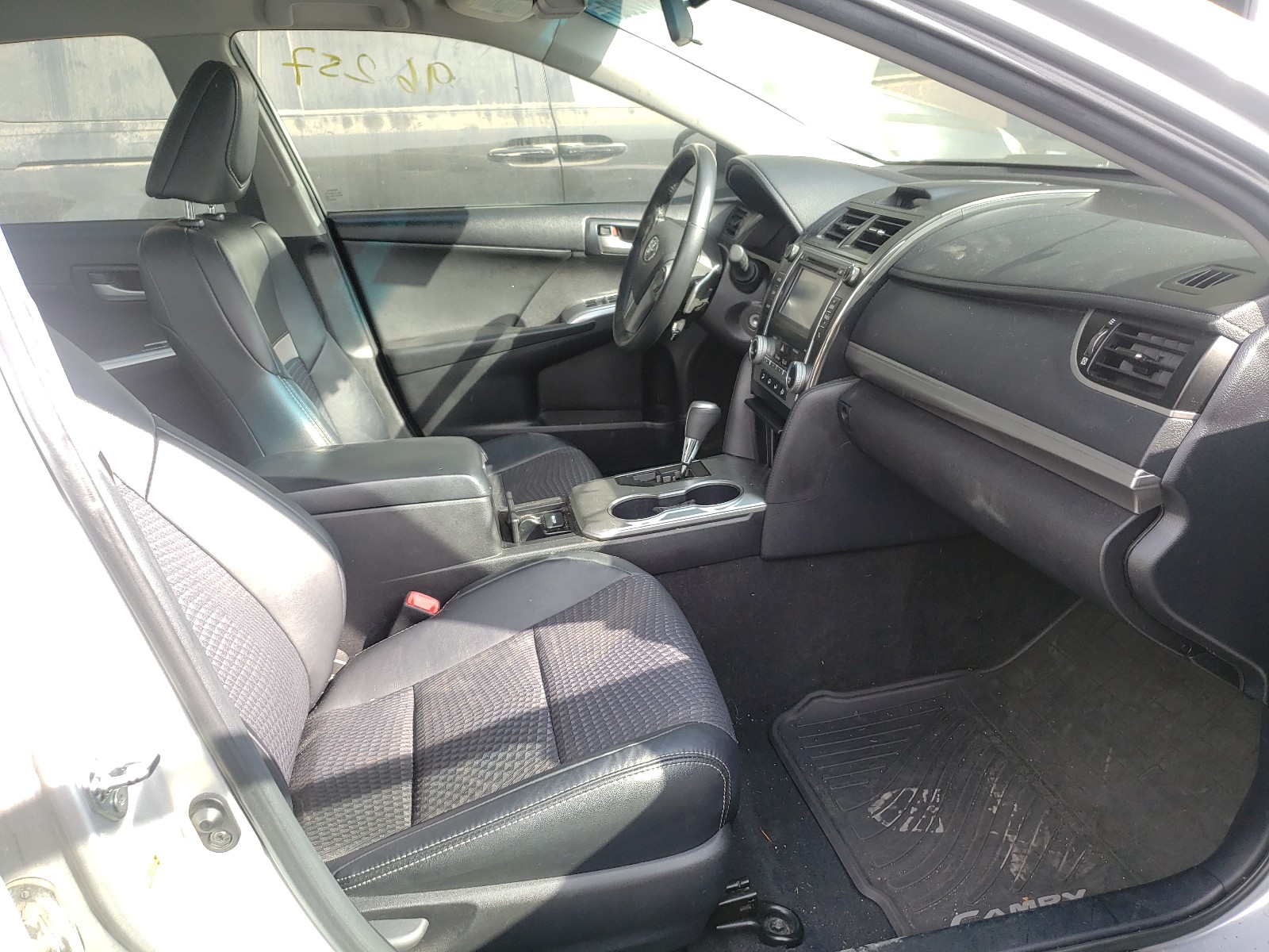 Photo 5 from auction – 2014 TOYOTA CAMRY L with VIN 4T1BF1FK2EU816094