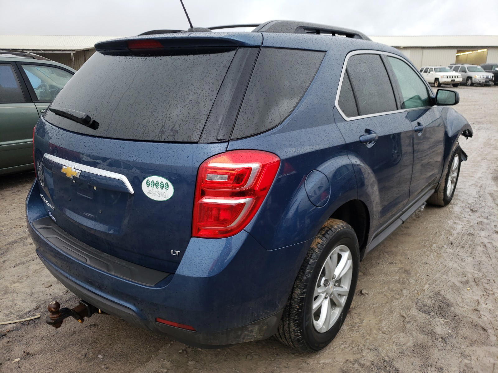 Photo 4 from auction – 2017 CHEVROLET EQUINOX LT with VIN 2GNFLFEK2H6181496