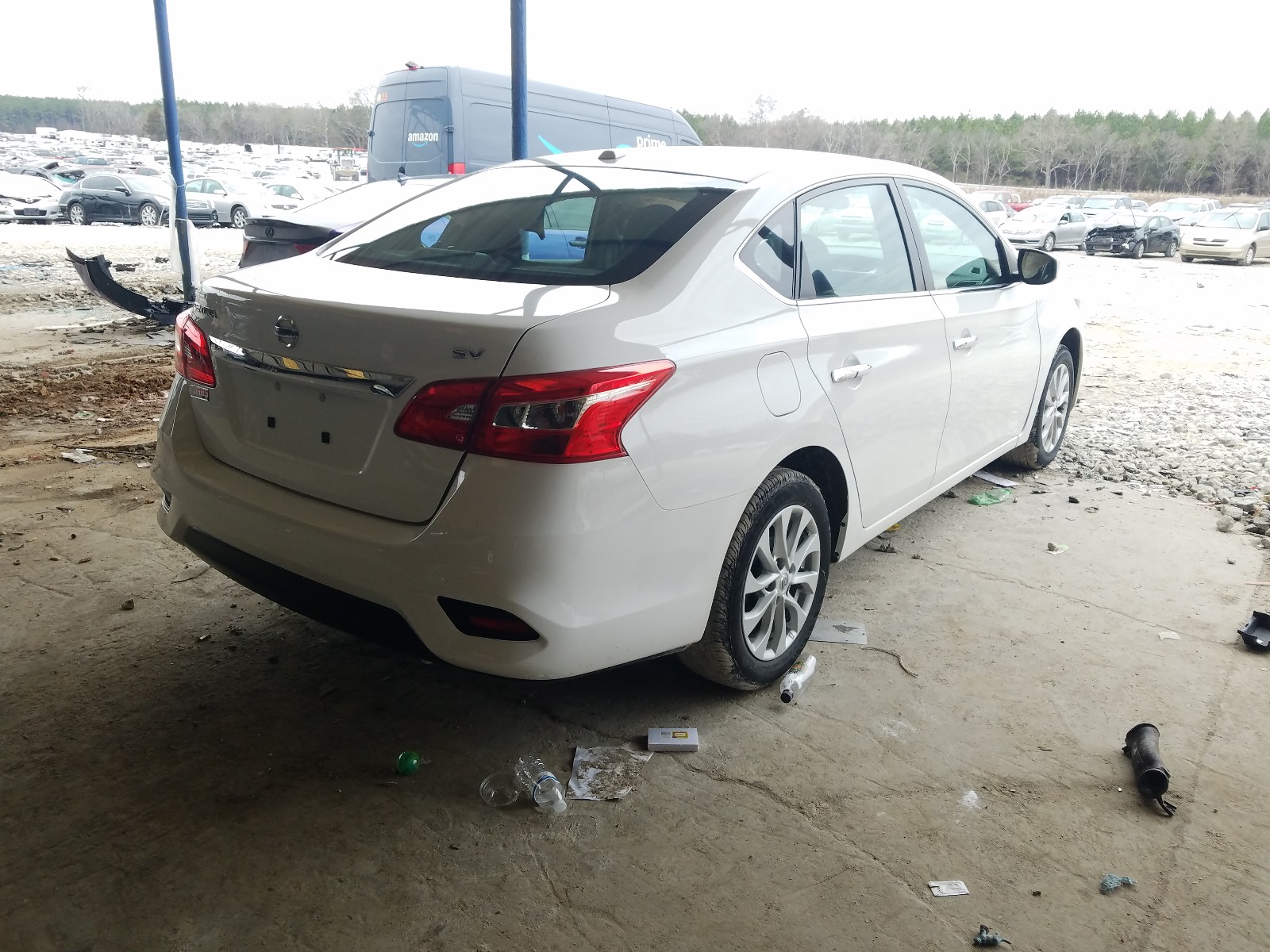 Photo 4 from auction – 2019 NISSAN SENTRA with VIN 3N1AB7AP0KY371870