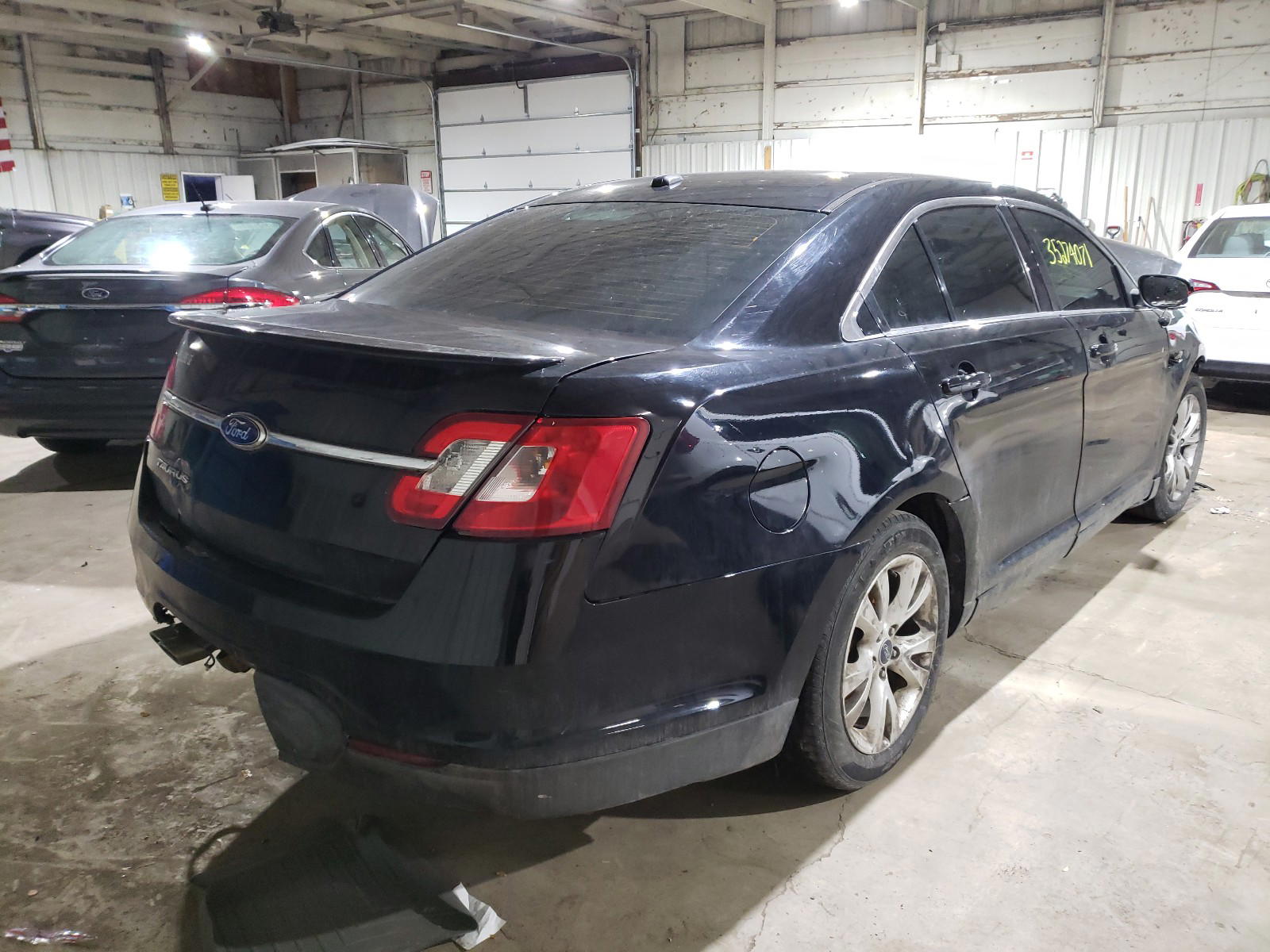 Photo 4 from auction – 2011 FORD TAURUS SEL with VIN 1FAHP2EW4BG185418