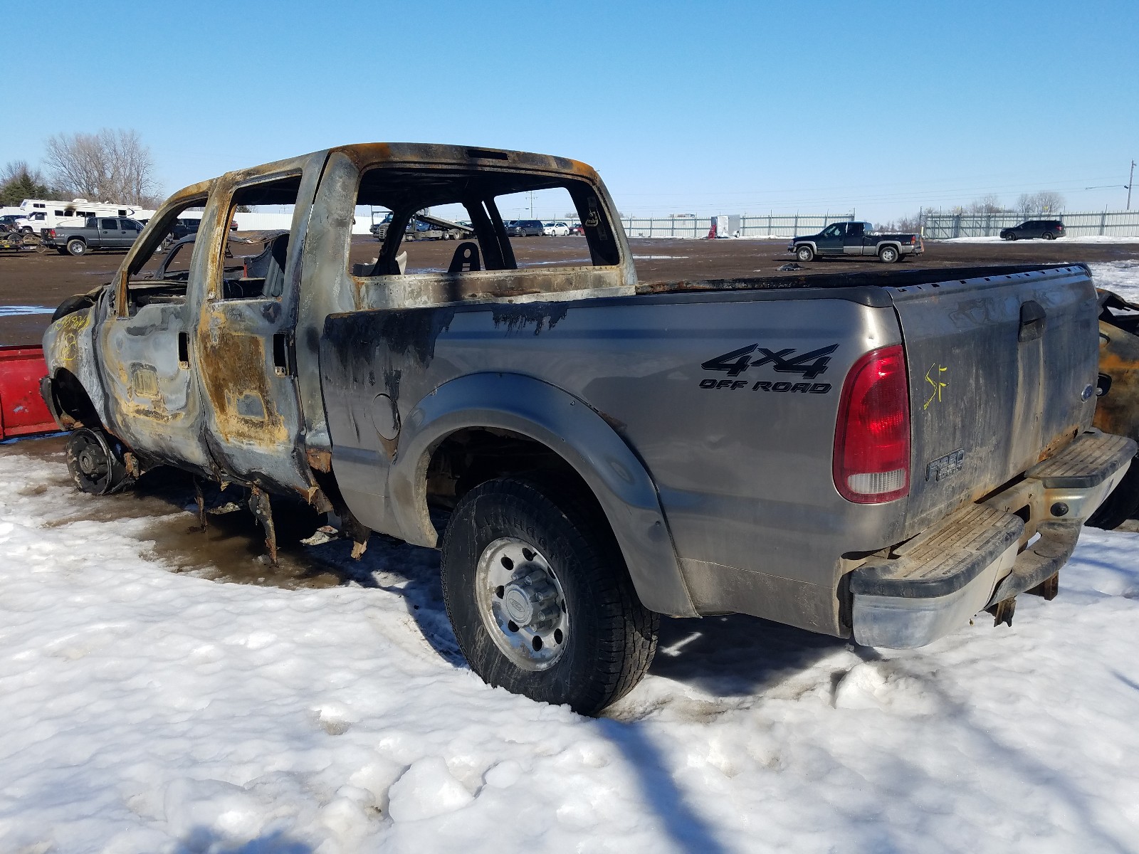 Photo 3 from auction – 2002 FORD F250 SUPER with VIN 1FTNW21F62EB49618