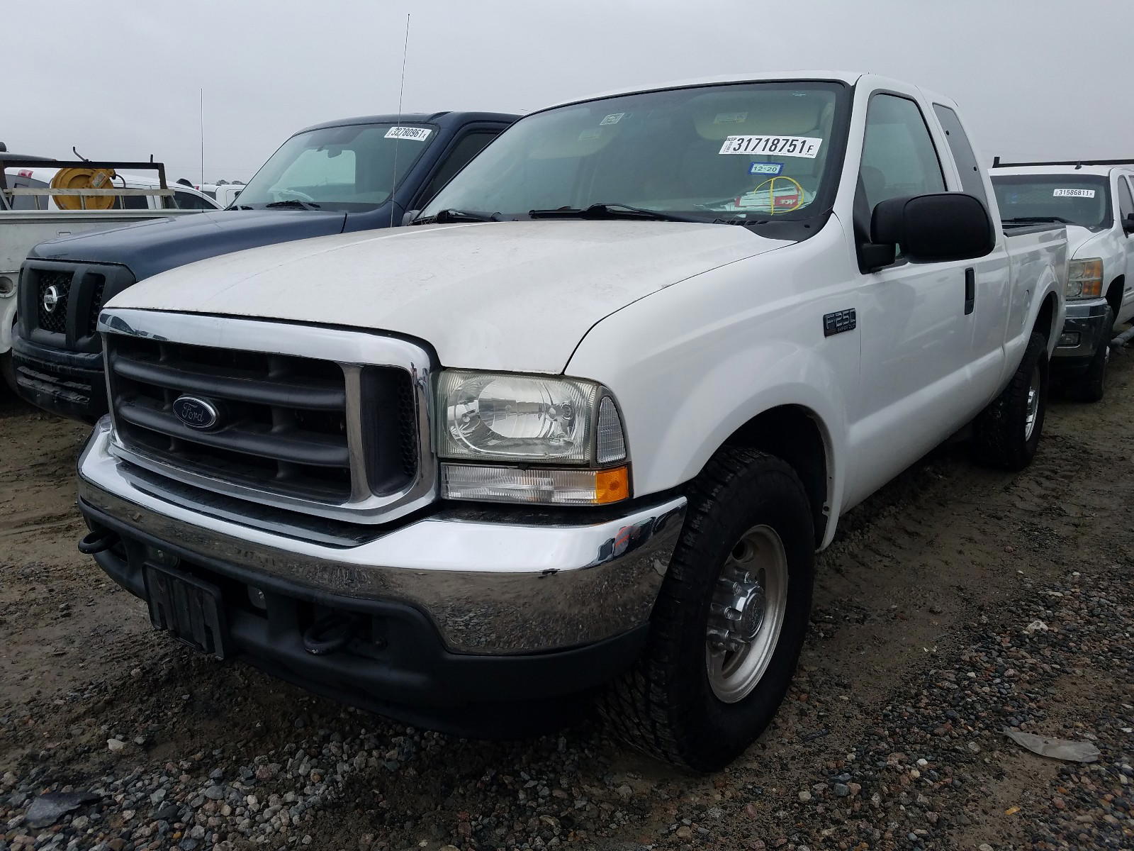 Photo 2 from auction – 2004 FORD F250 SUPER with VIN 1FTNX20L14EA53550