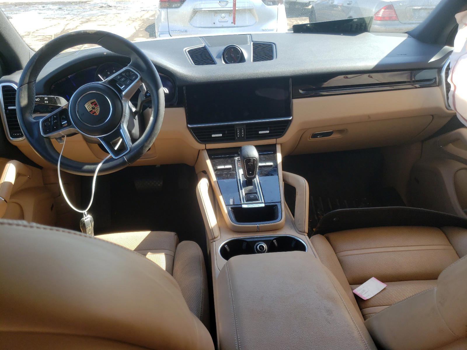 Photo 9 from auction – 2019 PORSCHE CAYENNE with VIN WP1AA2AY5KDA16948