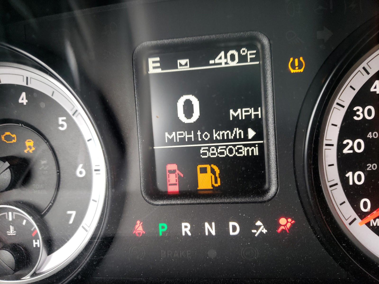 Photo 8 from auction – 2015 RAM 1500 with VIN 3C6JR7AT6FG560273