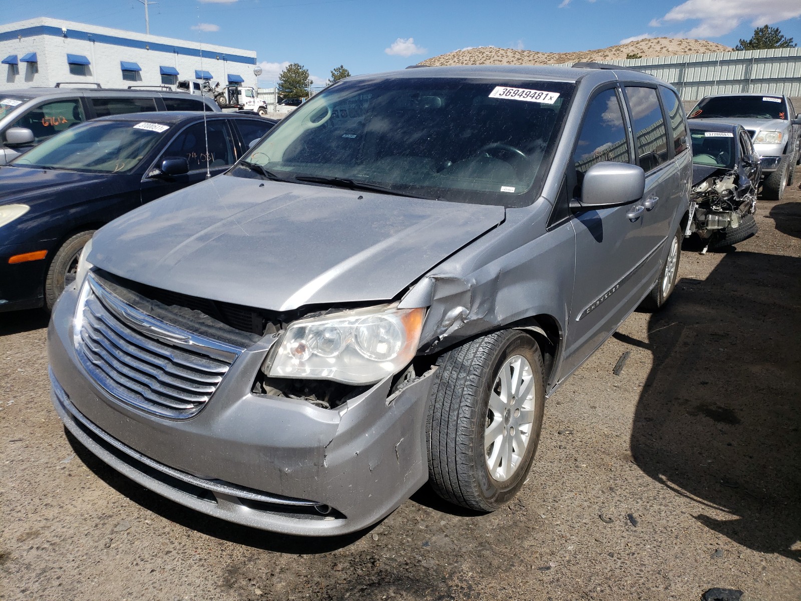 Photo 2 from auction – 2014 CHRYSLER TOWN & COU with VIN 2C4RC1BG7ER221347