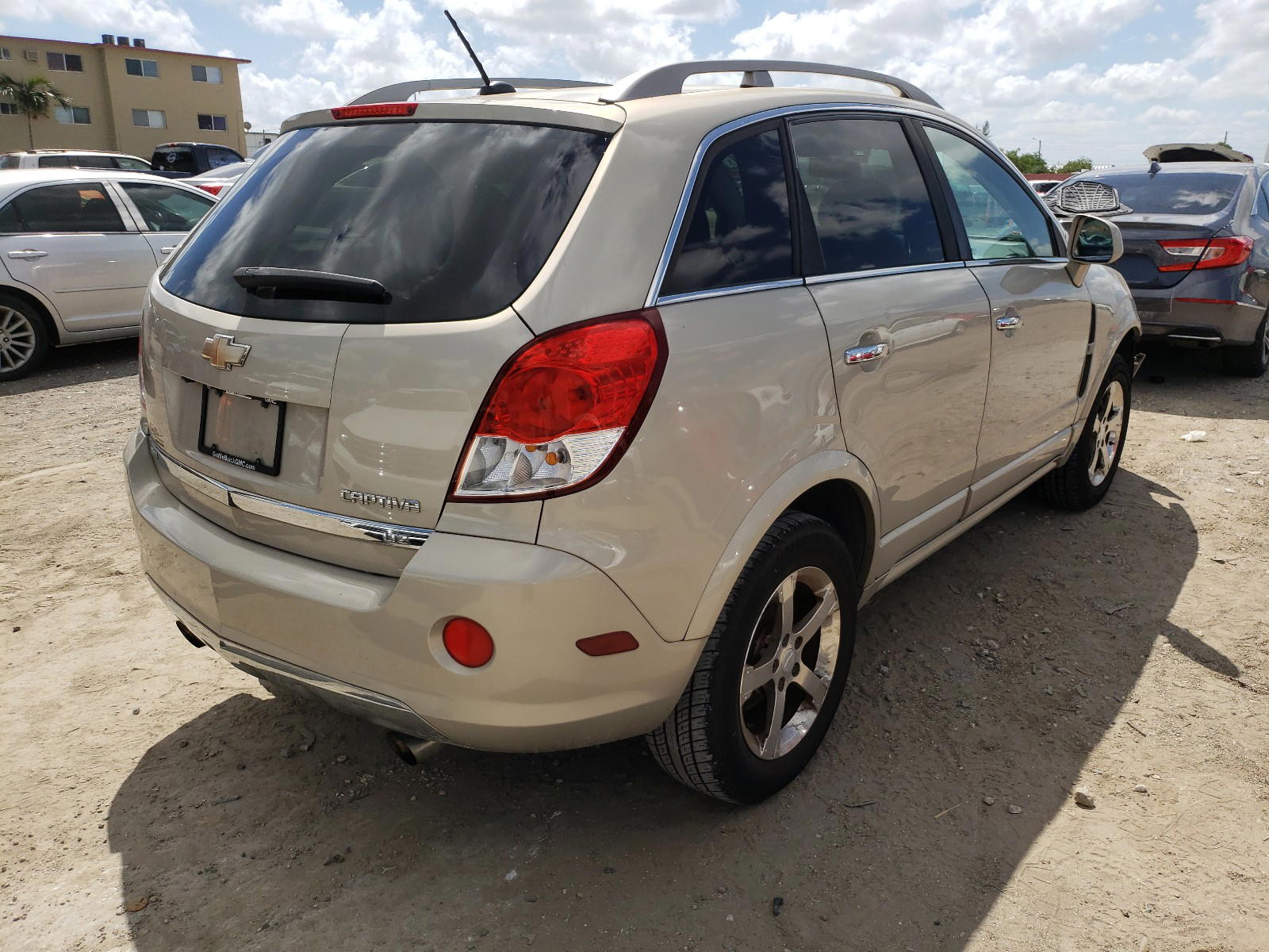 Photo 4 from auction – 2012 CHEVROLET CAPTIVA SP with VIN 3GNFL4E54CS537911