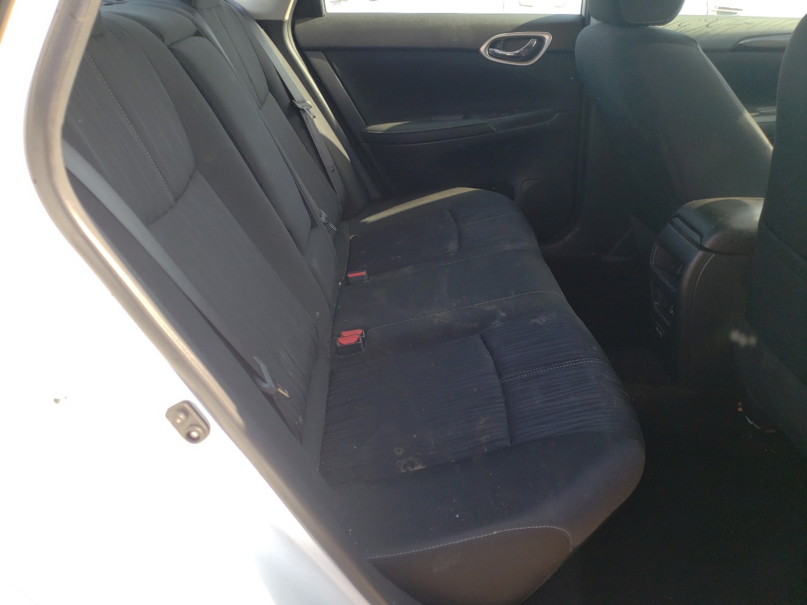 Photo 6 from auction – 2018 NISSAN SENTRA S with VIN 3N1AB7AP7JY244239