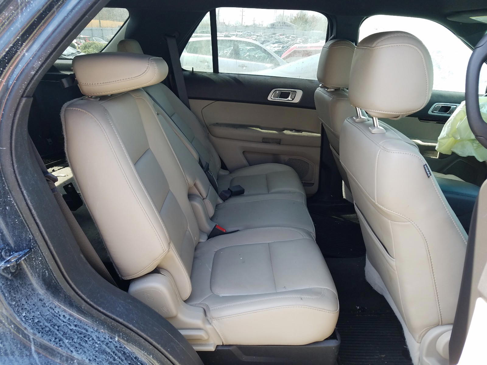 Photo 6 from auction – 2015 FORD EXPLORER L with VIN 1FM5K8F81FGC07374
