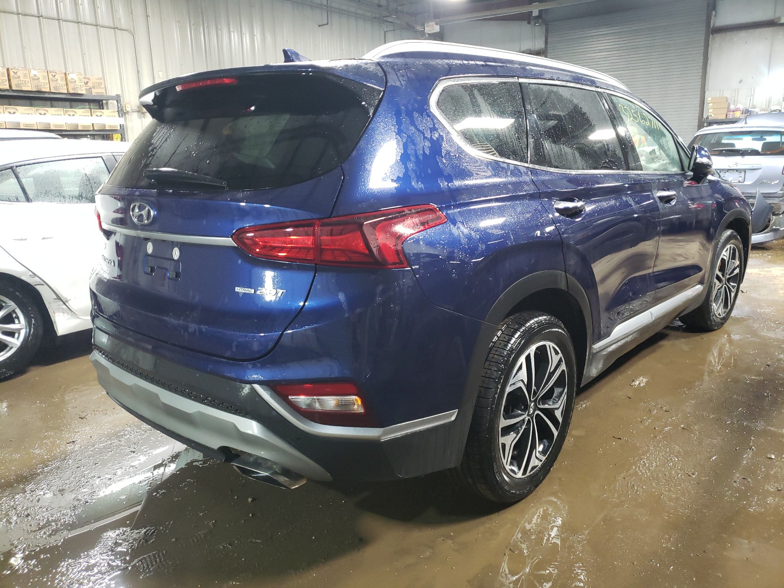 Photo 4 from auction – 2019 HYUNDAI SANTA FE L with VIN 5NMS5CAA5KH128983