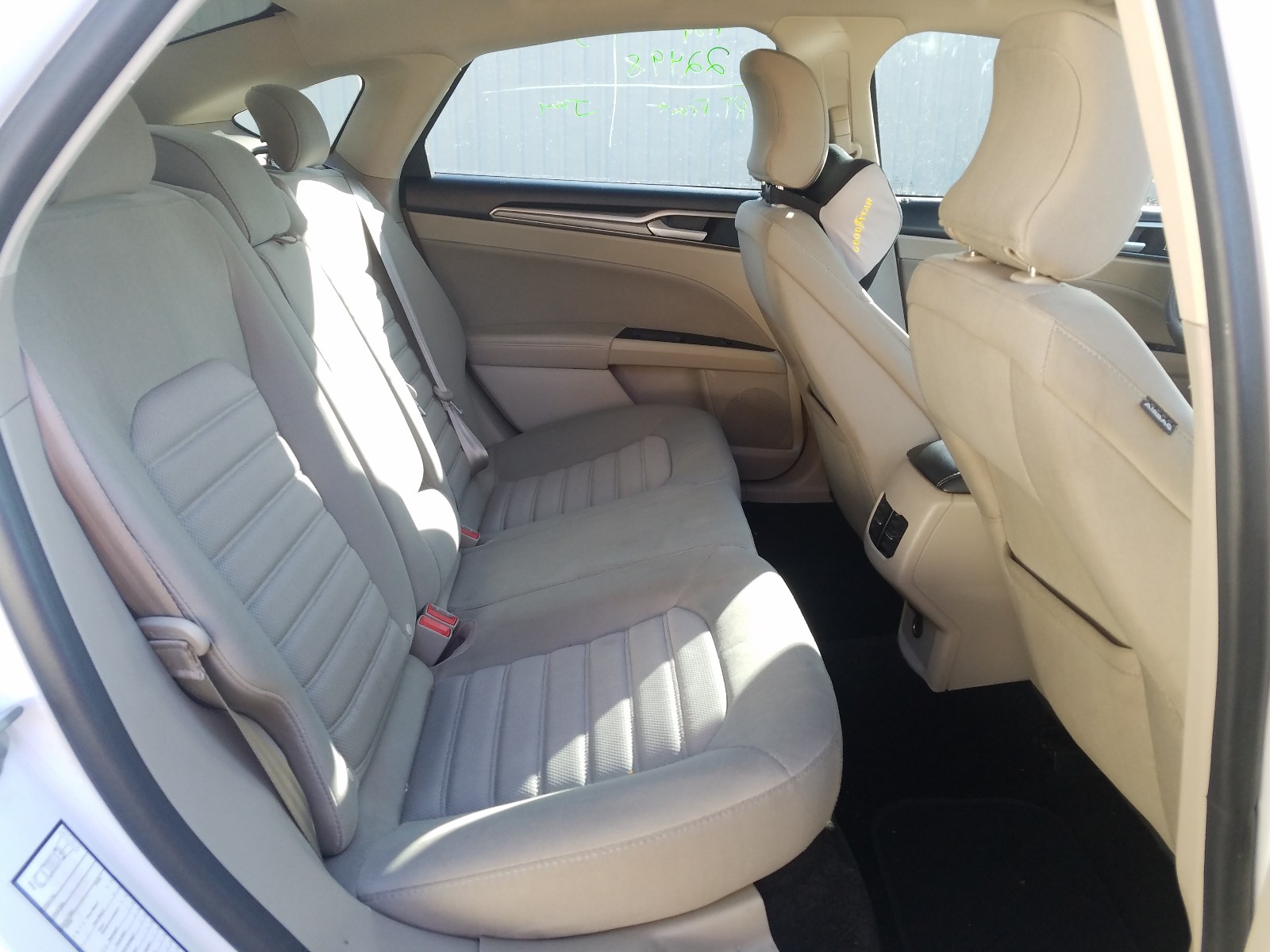 Photo 6 from auction – 2018 FORD FUSION SE with VIN 3FA6P0LU6JR235613