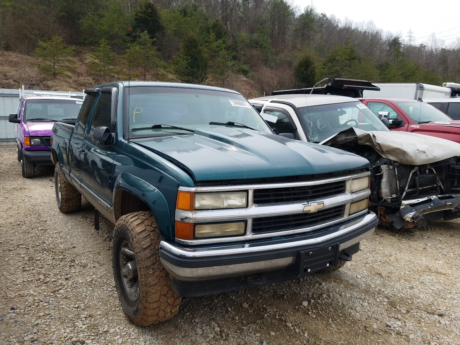 Photo 1 from auction – 1998 CHEVROLET 2500 with VIN 1GCGK29R9WE188521