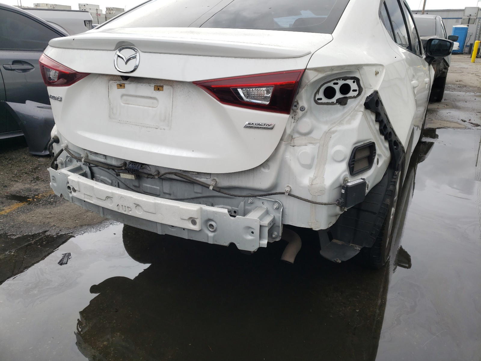Photo 9 from auction – 2015 MAZDA 3 TOURING with VIN JM1BM1V76F1259152