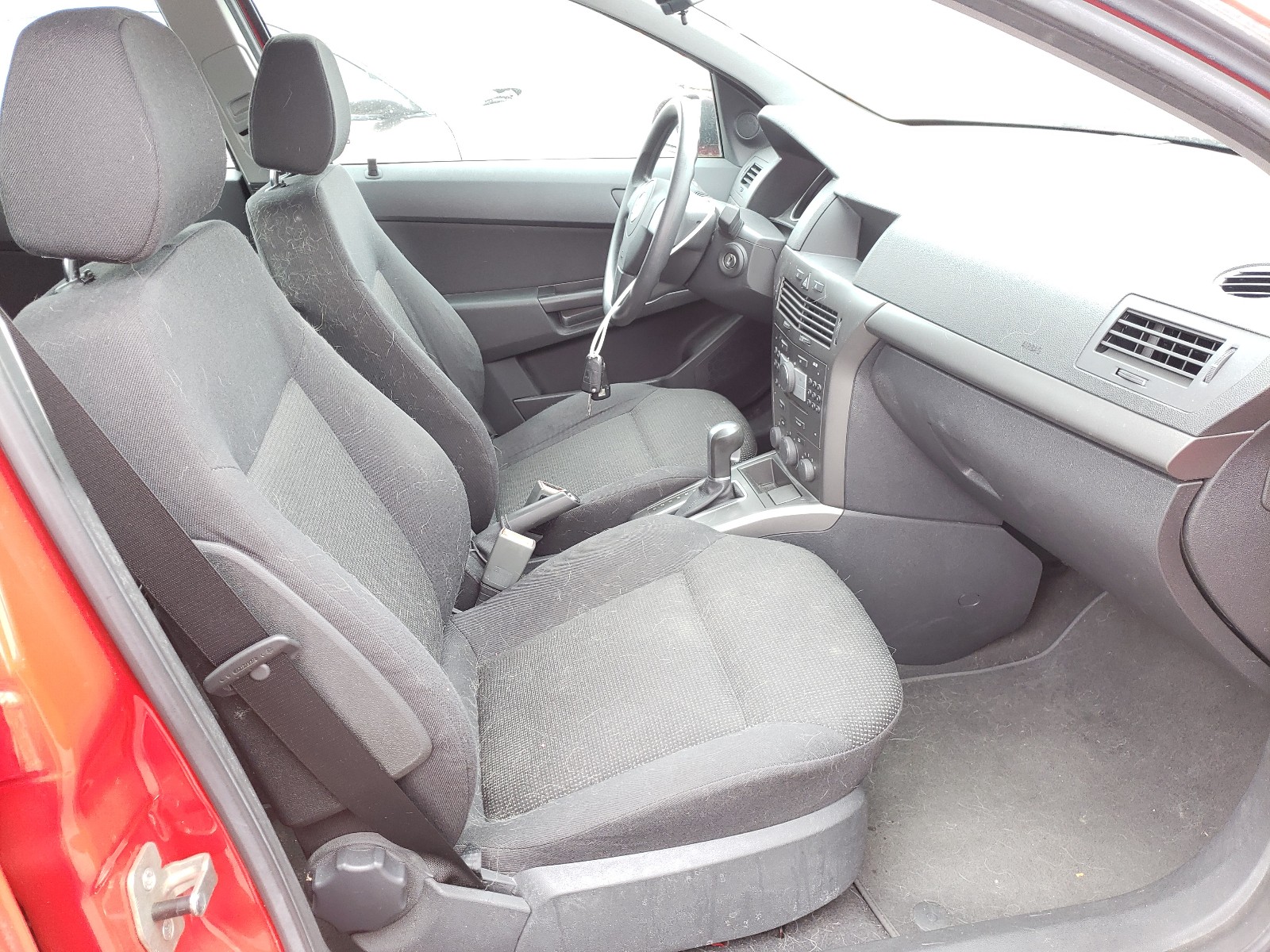Photo 5 from auction – 2008 SATURN ASTRA XE with VIN W08AR671X85078904