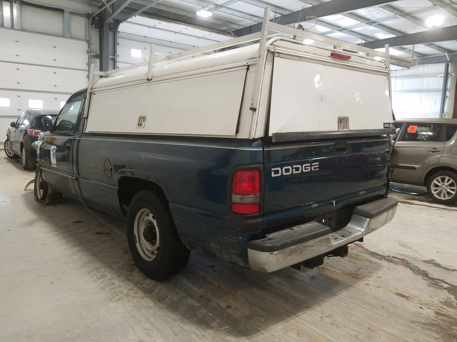 Photo 3 from auction – 1997 DODGE RAM 1500 with VIN 1B7HC16Y8VJ558452