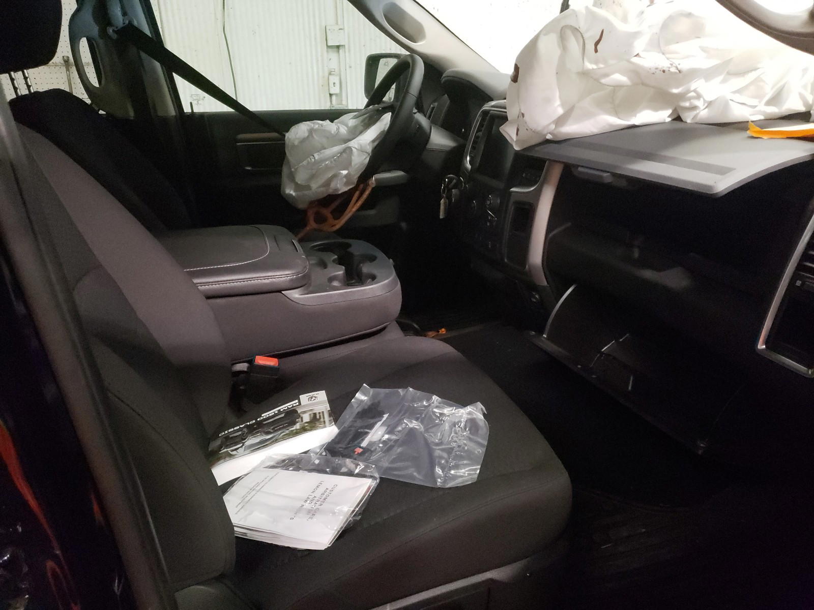 Photo 5 from auction – 2020 RAM 1500 CLASS with VIN 1C6RR7LTXLS137829