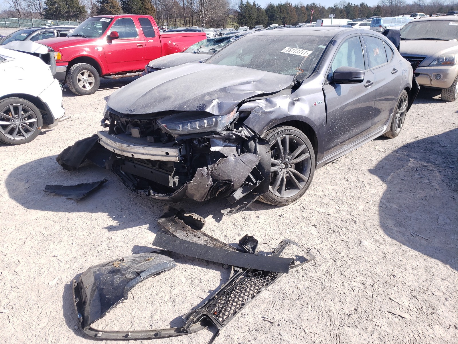 Photo 2 from auction – 2018 ACURA TLX TECH+A with VIN 19UUB3F62JA003388