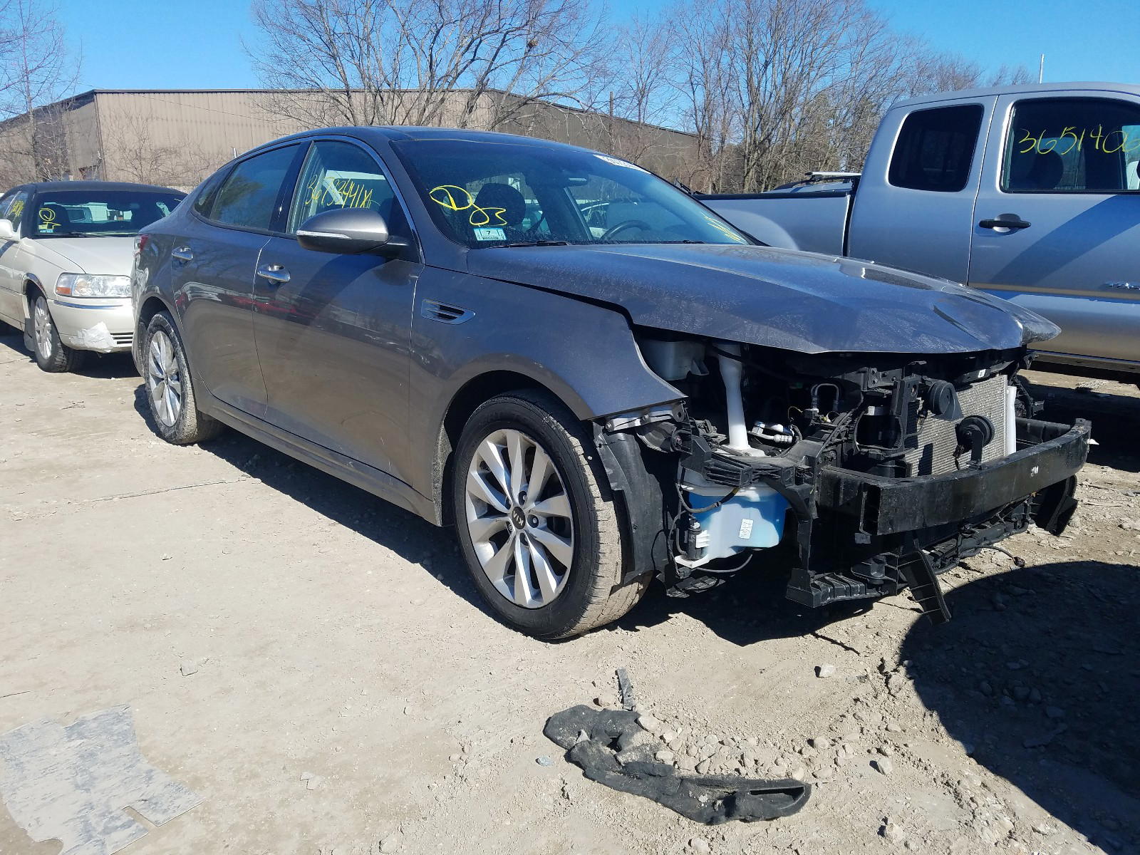 KIA OPTIMA EX 2017 with VIN 5XXGU4L30HG169347 - Photo from auction