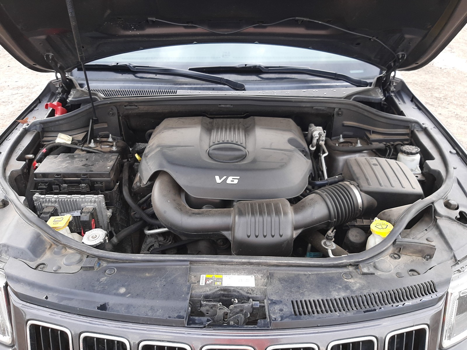 Photo 7 from auction – 2014 JEEP GRAND CHER with VIN 1C4RJEAG3EC573980