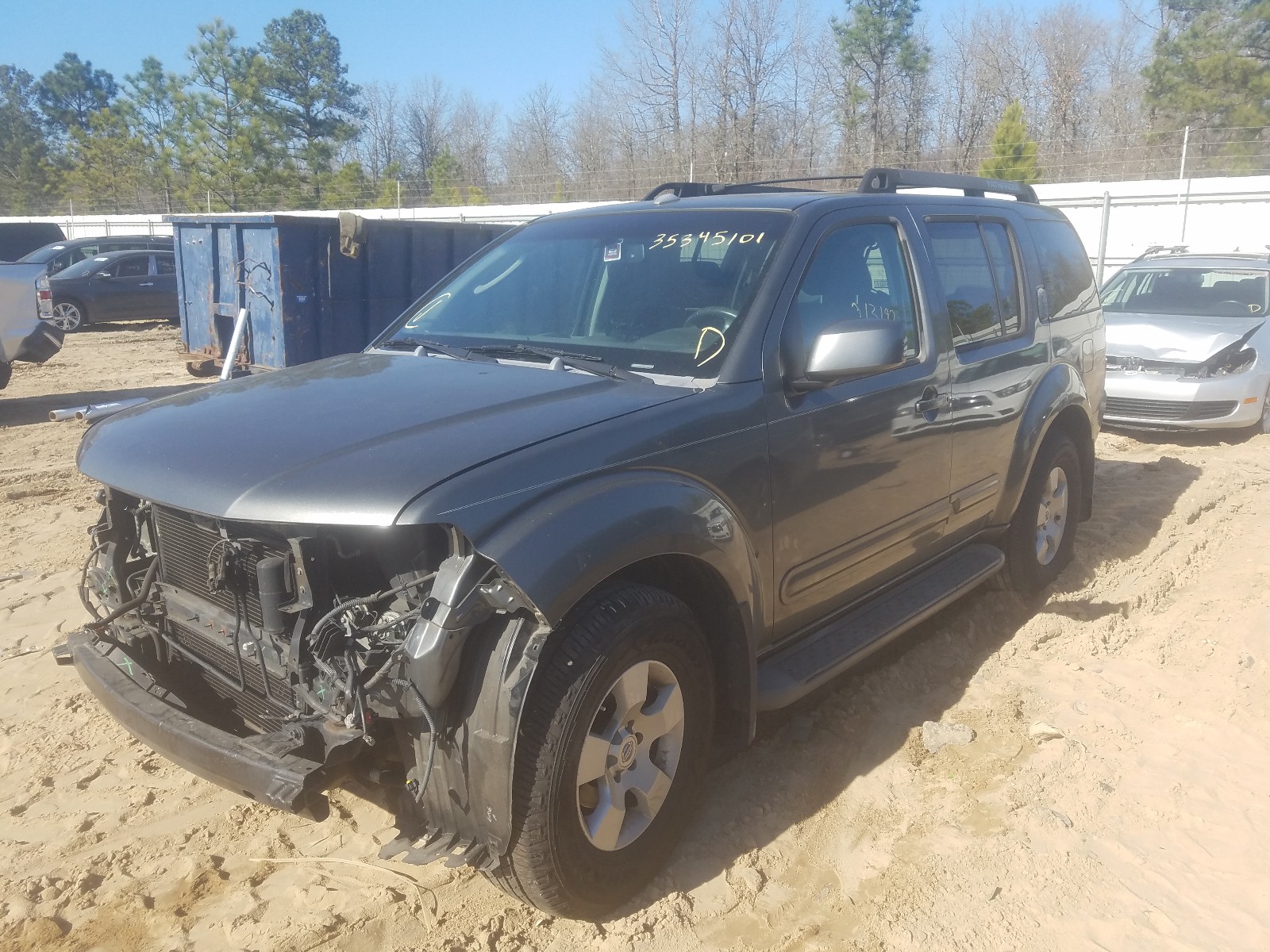 Photo 2 from auction – 2006 NISSAN PATHFINDER with VIN 5N1AR18UX6C672514