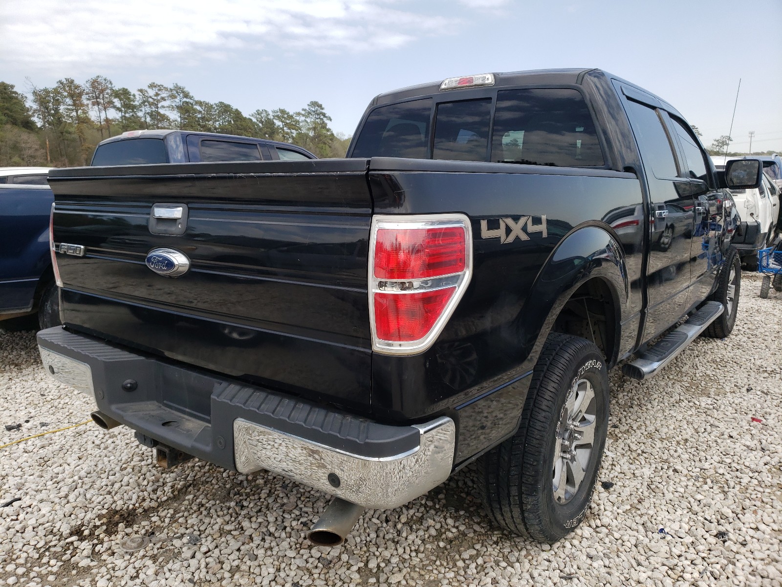 Photo 4 from auction – 2013 FORD F150 SUPER with VIN 1FTFW1EF4DKD15597