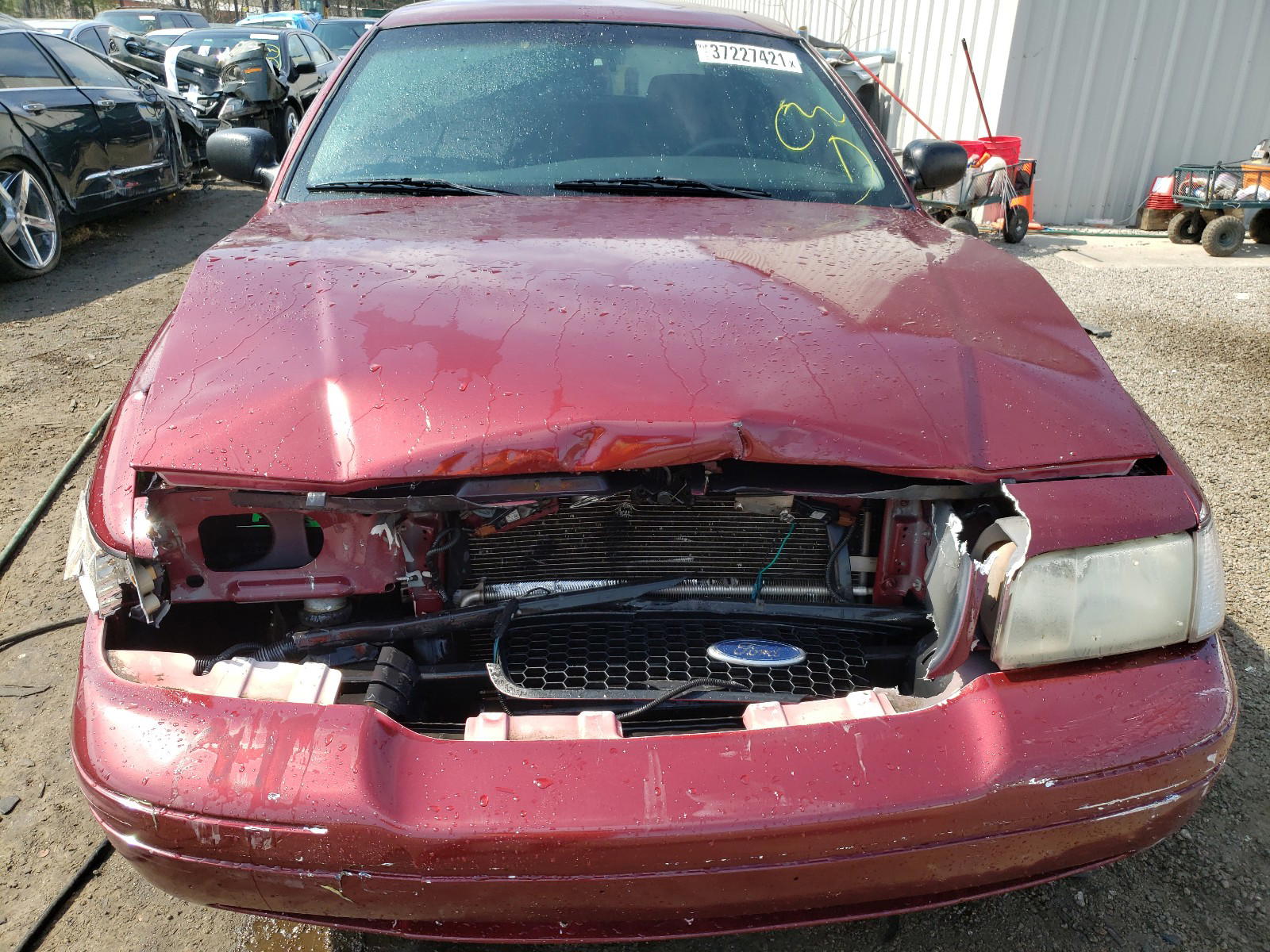 Photo 7 from auction – 2011 FORD CROWN VICT with VIN 2FABP7BV8BX169652