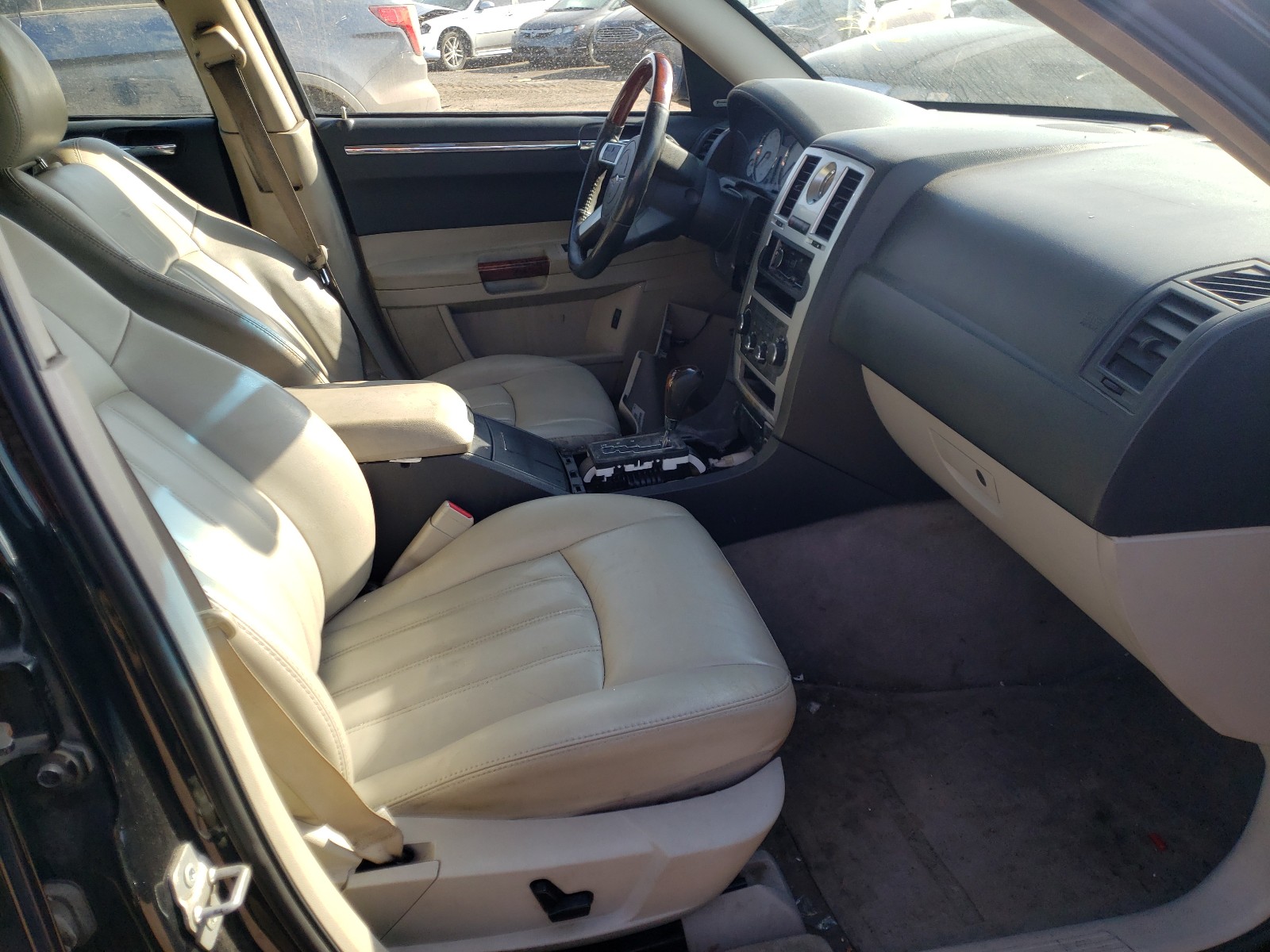 Zdjęcie 5 z aukcji – 2007 CHRYSLER 300C z VIN 2C3KA63HX7H869452