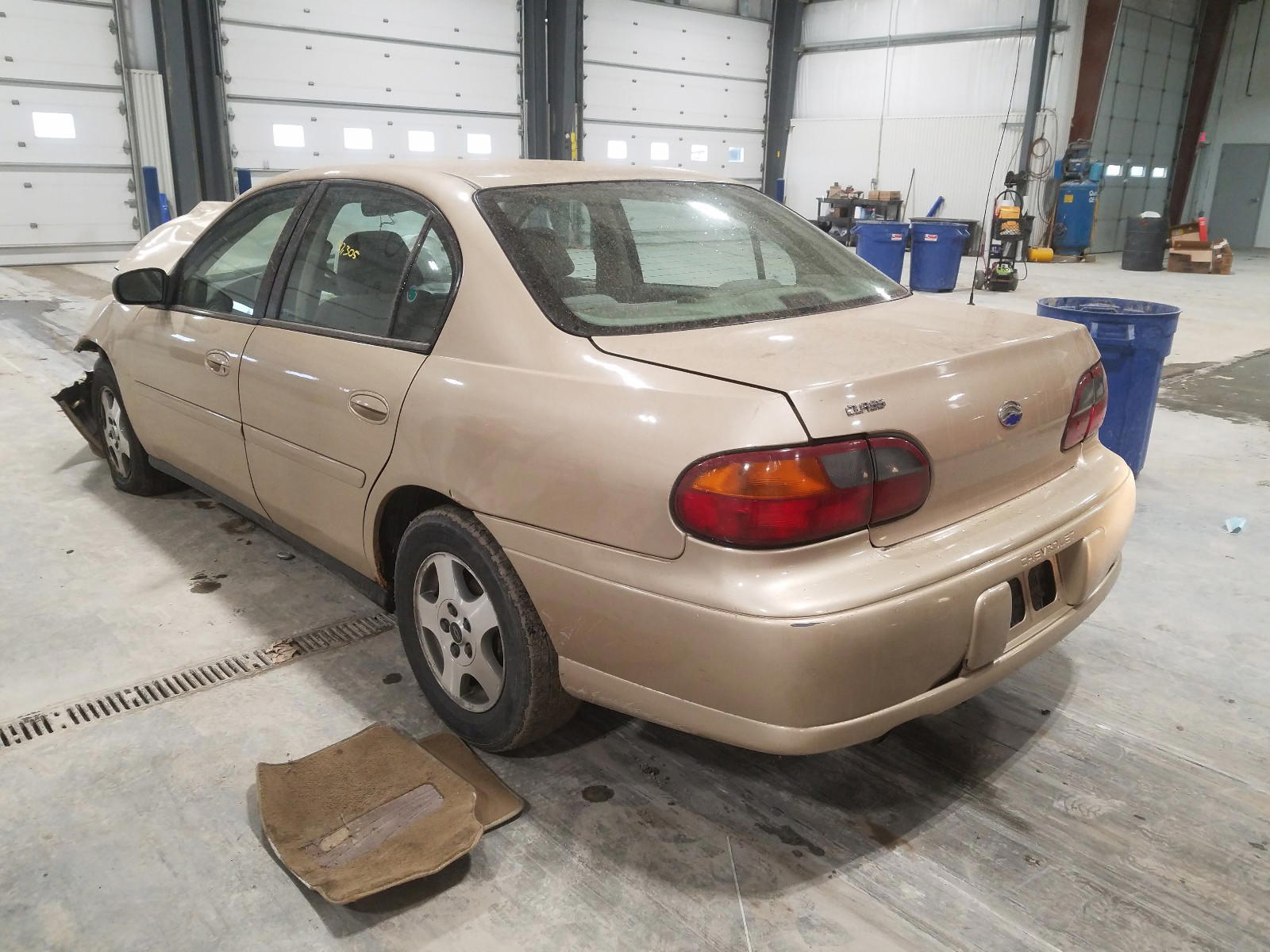 Photo 3 from auction – 2005 CHEVROLET CLASSIC with VIN 1G1ND52F55M239948